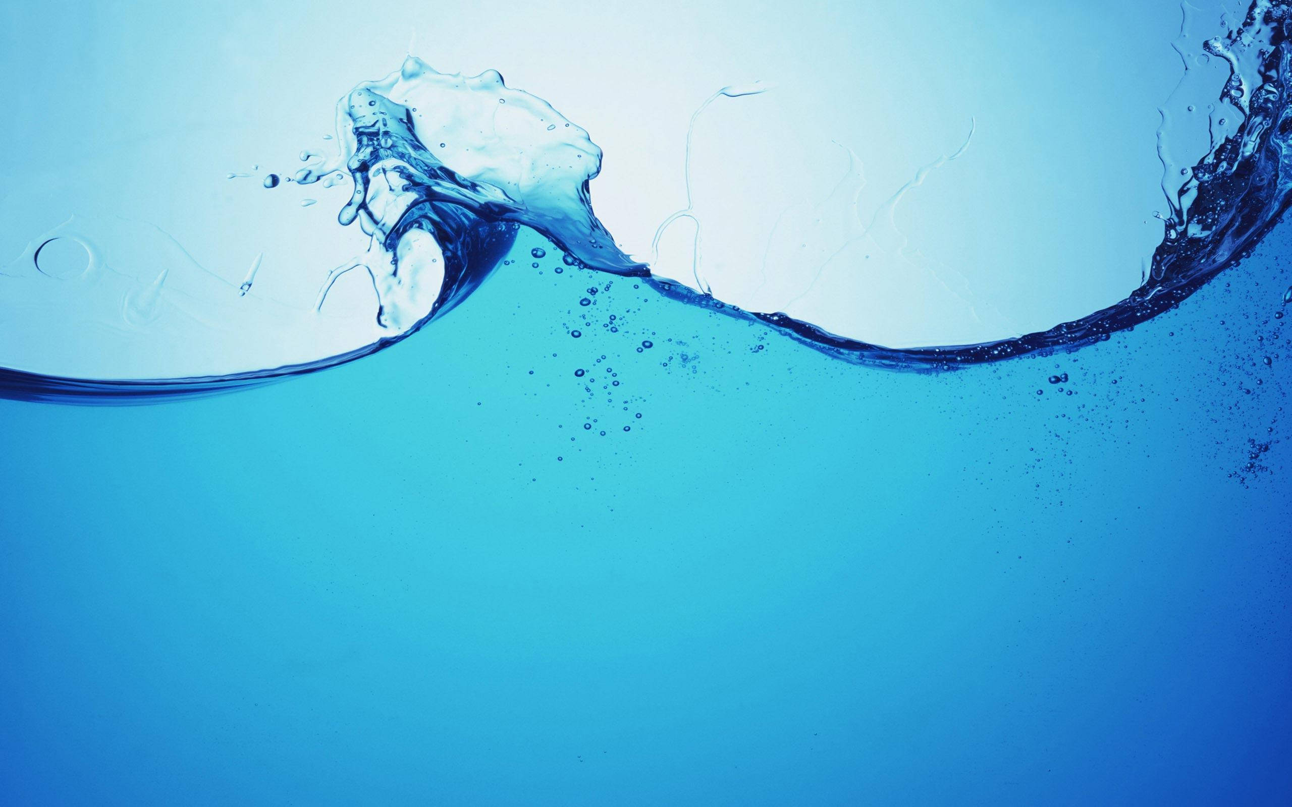 blue liquid splash, clear blue water, gradient sky blue background, 2K Desktop Wallpaper