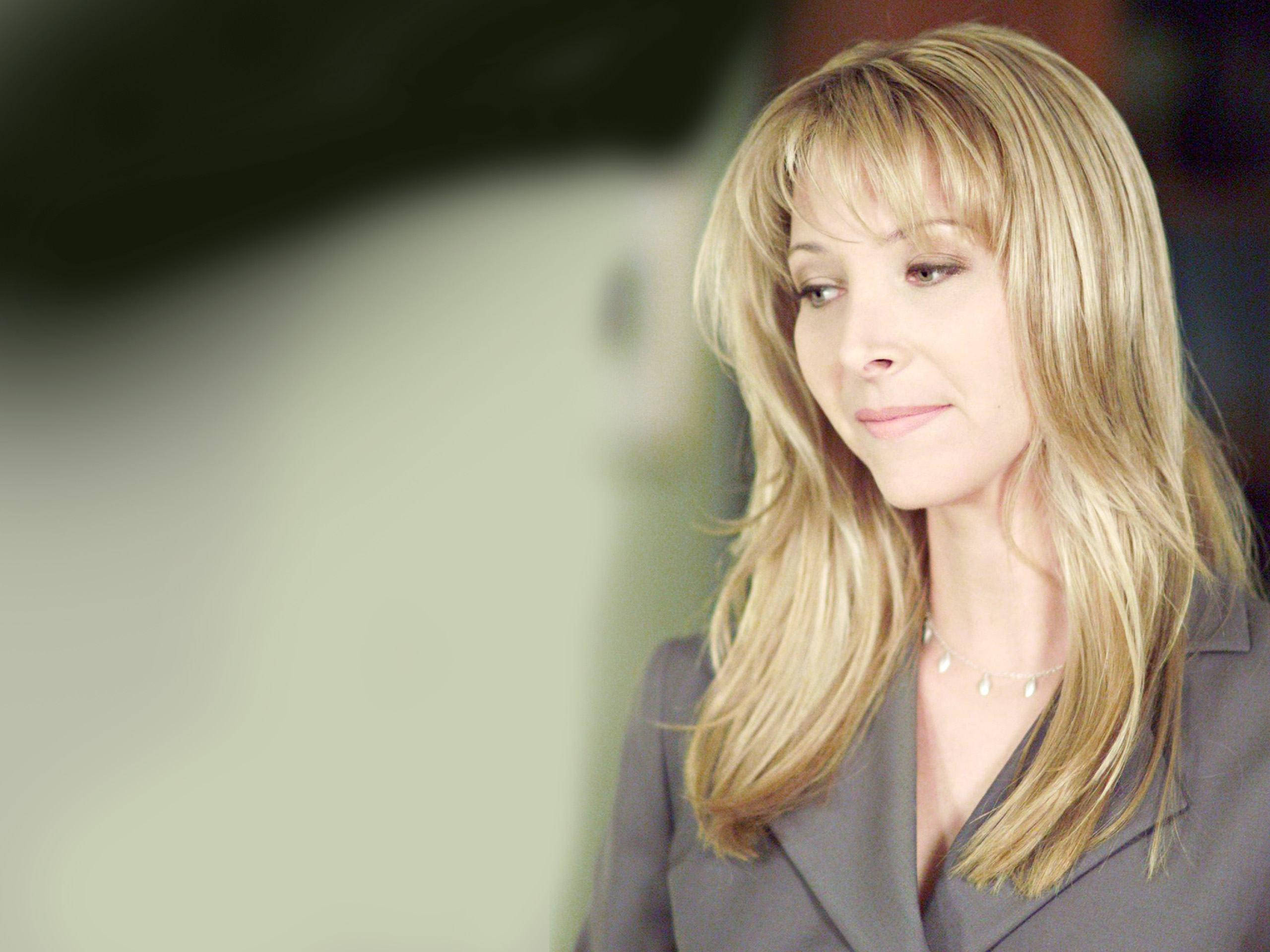 Lisa Kudrow, blonde hair, gray blazer, 2K Desktop Wallpaper