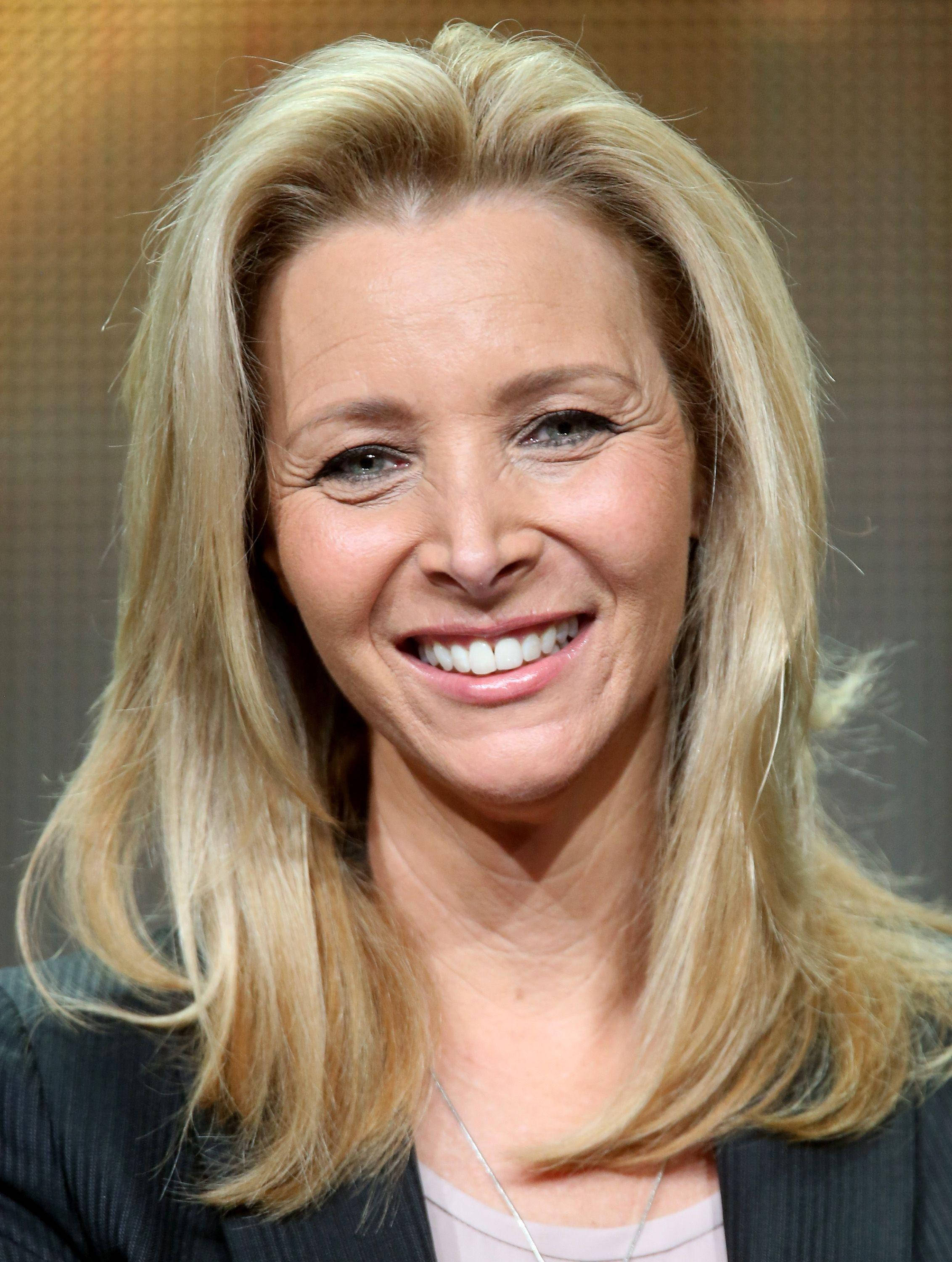 Lisa Kudrow, blonde, bright eyes, 2K Phone Wallpaper