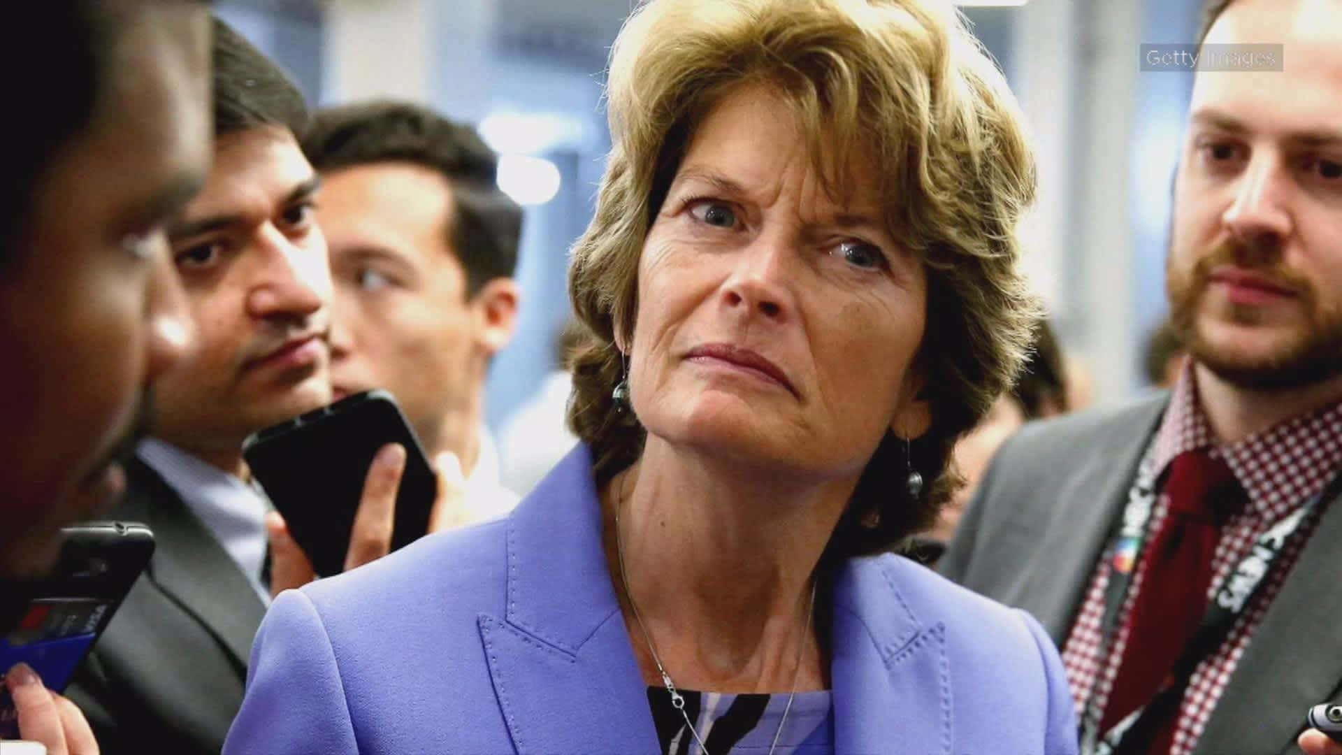 Lisa Murkowski, purple blazer, reporters, Full HD Desktop Wallpaper