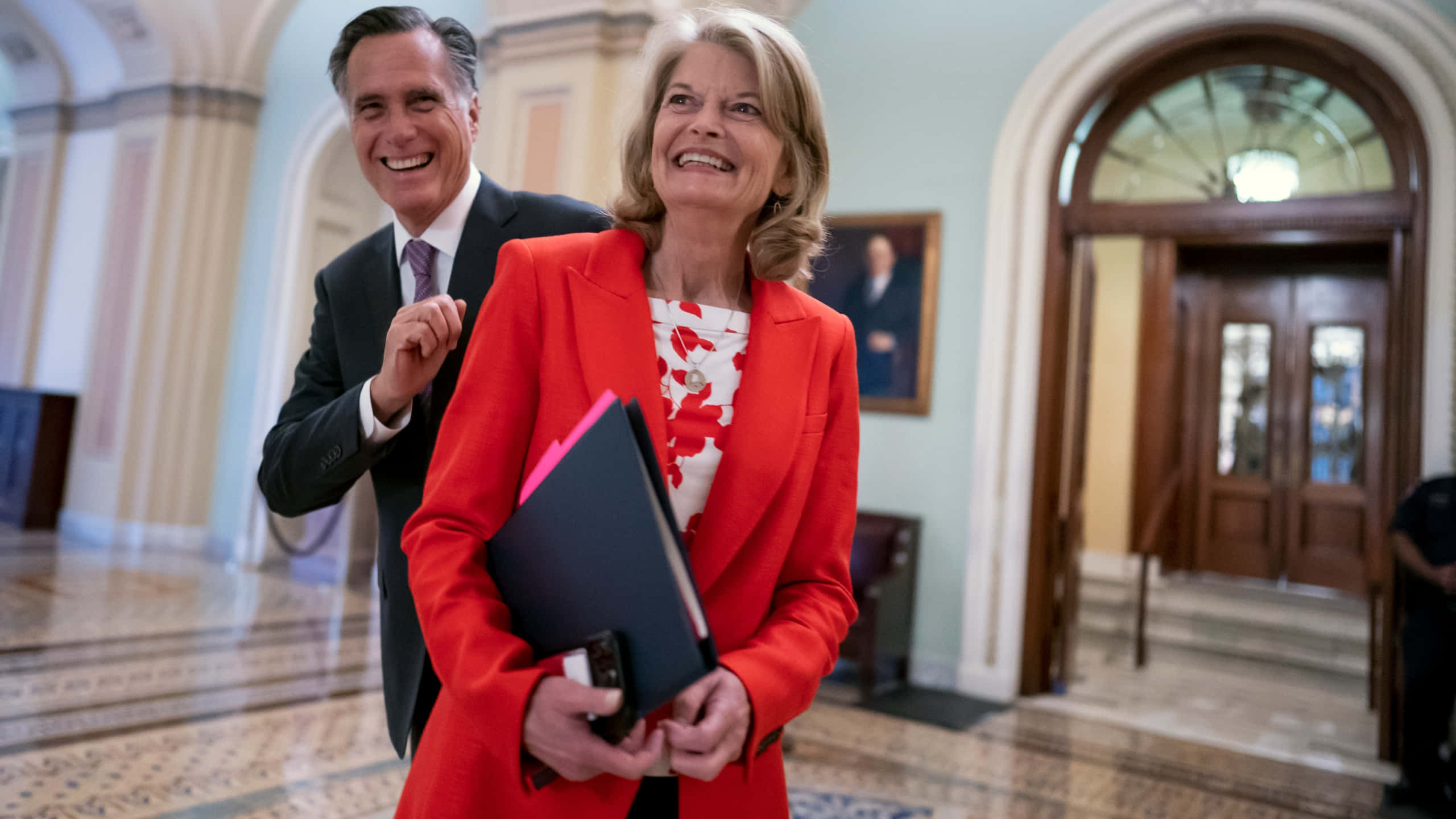 Lisa Murkowski, bright red blazer, grand hallway, 2K Desktop Wallpaper