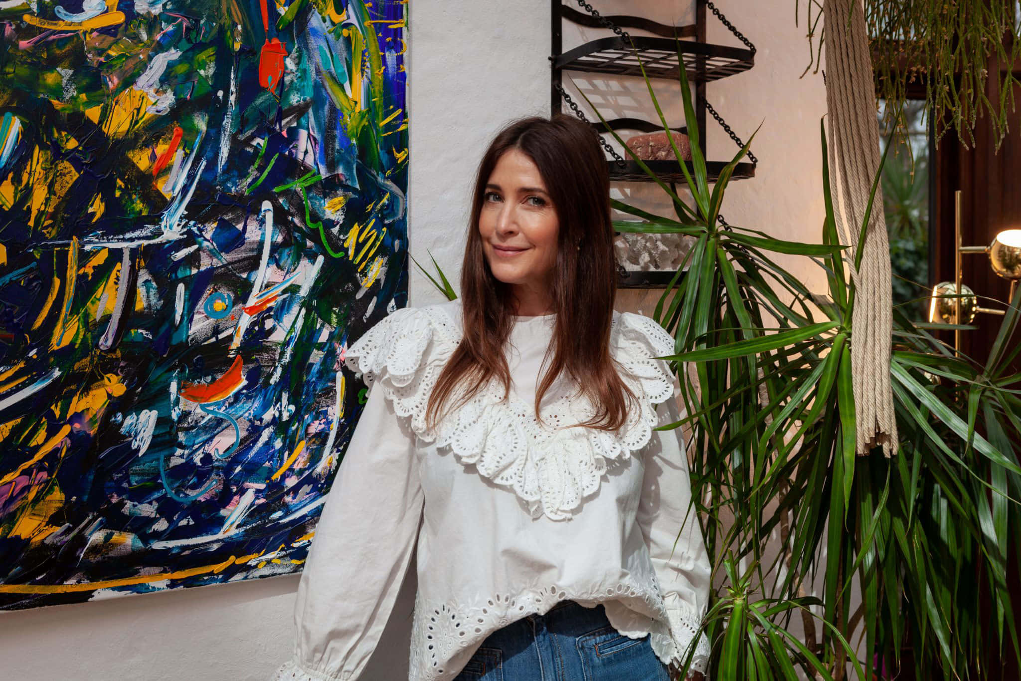 Lisa Snowdon, white lace blouse, vibrant abstract painting, Full HD Desktop Wallpaper