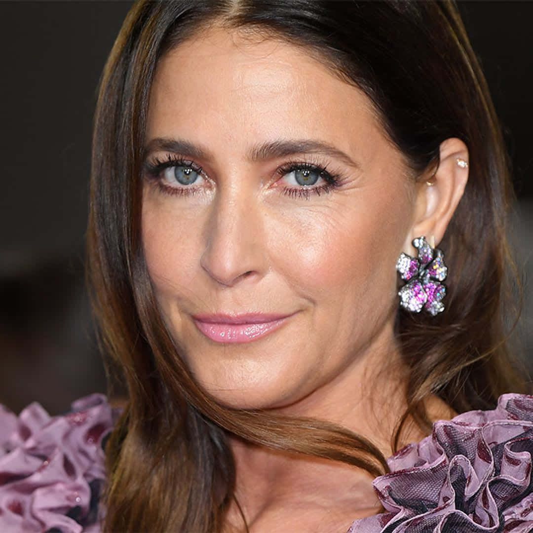 Lisa Snowdon, blue eyes, floral earrings, SD Desktop Wallpaper