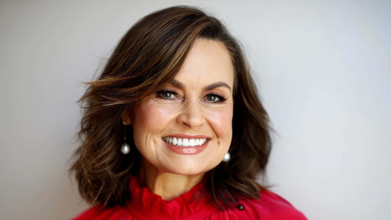Lisa Wilkinson, wavy brown hair, pearl earrings, HD Desktop Wallpaper