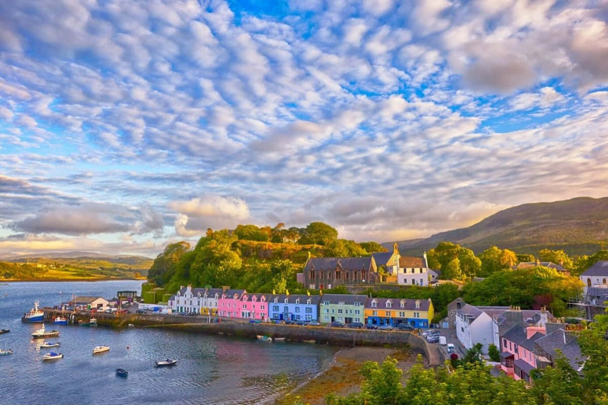 Lisburn United Kingdom, colorful waterfront houses, pastel houses, SD Desktop Wallpaper
