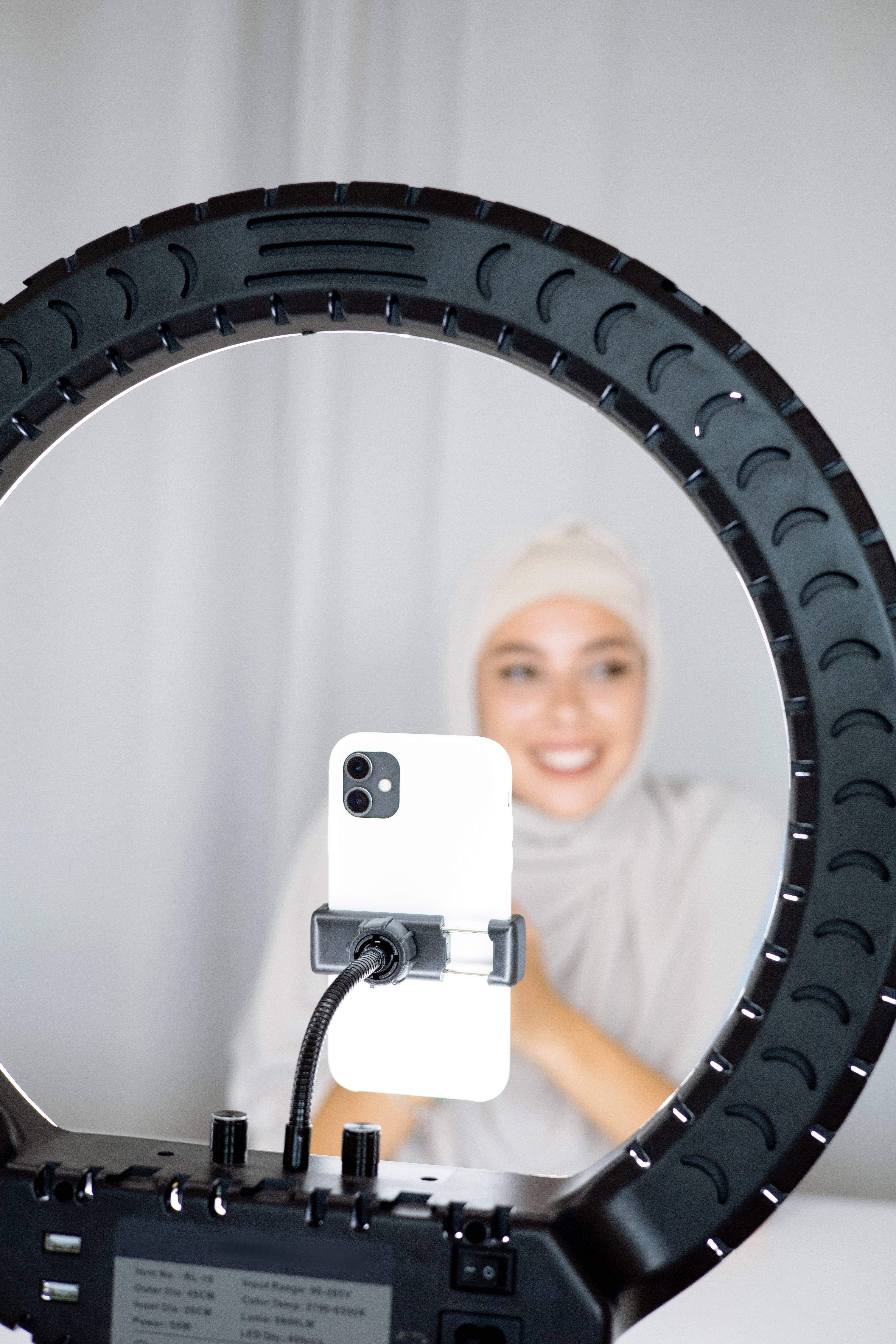 iPhone, ring light, white hijab, 5K Phone Wallpaper