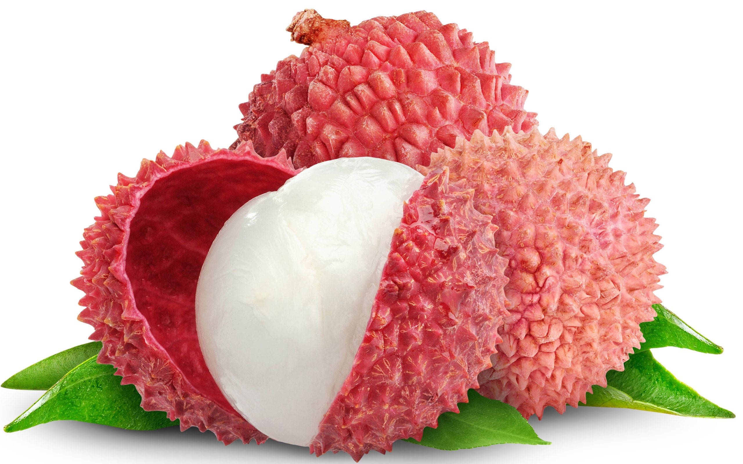 Litchi, juicy white flesh, green leaves, 2K Desktop Wallpaper