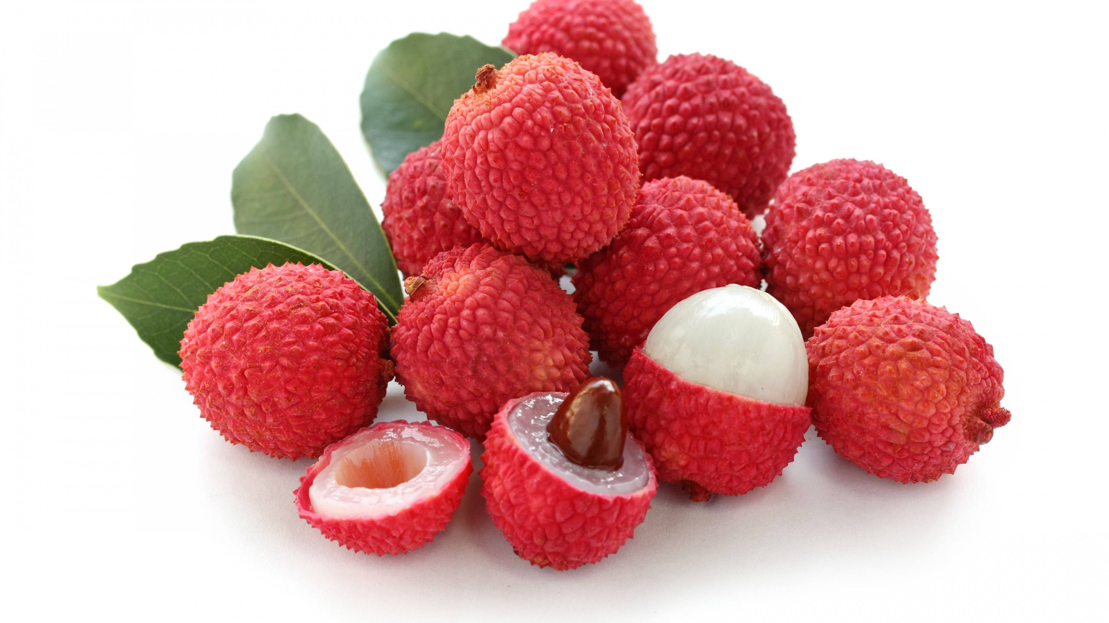 litchis, red, bumpy skin, 4K Desktop Wallpaper