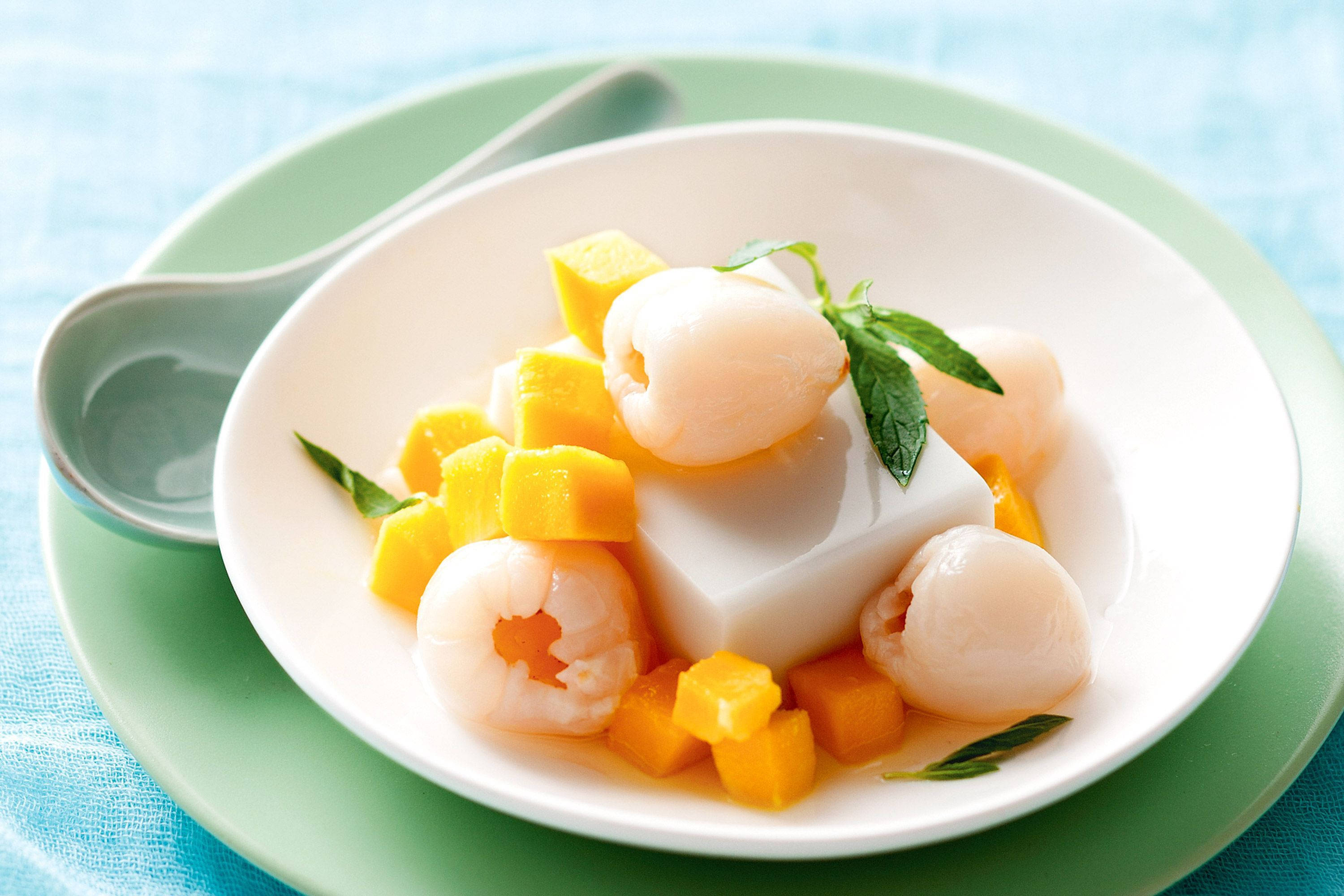 Litchi, Mango, Coconut jelly, 2K Desktop Wallpaper