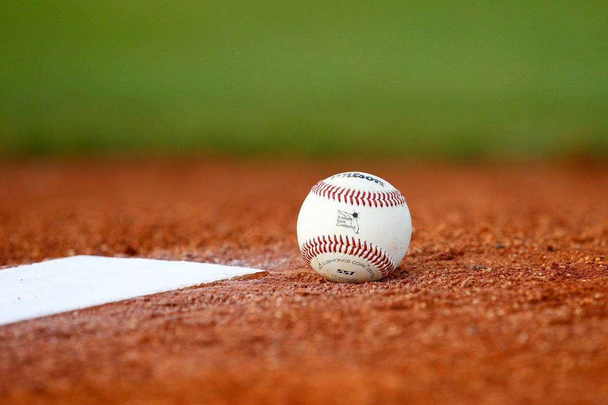 baseball, red stitching, white home plate, SD Desktop Wallpaper