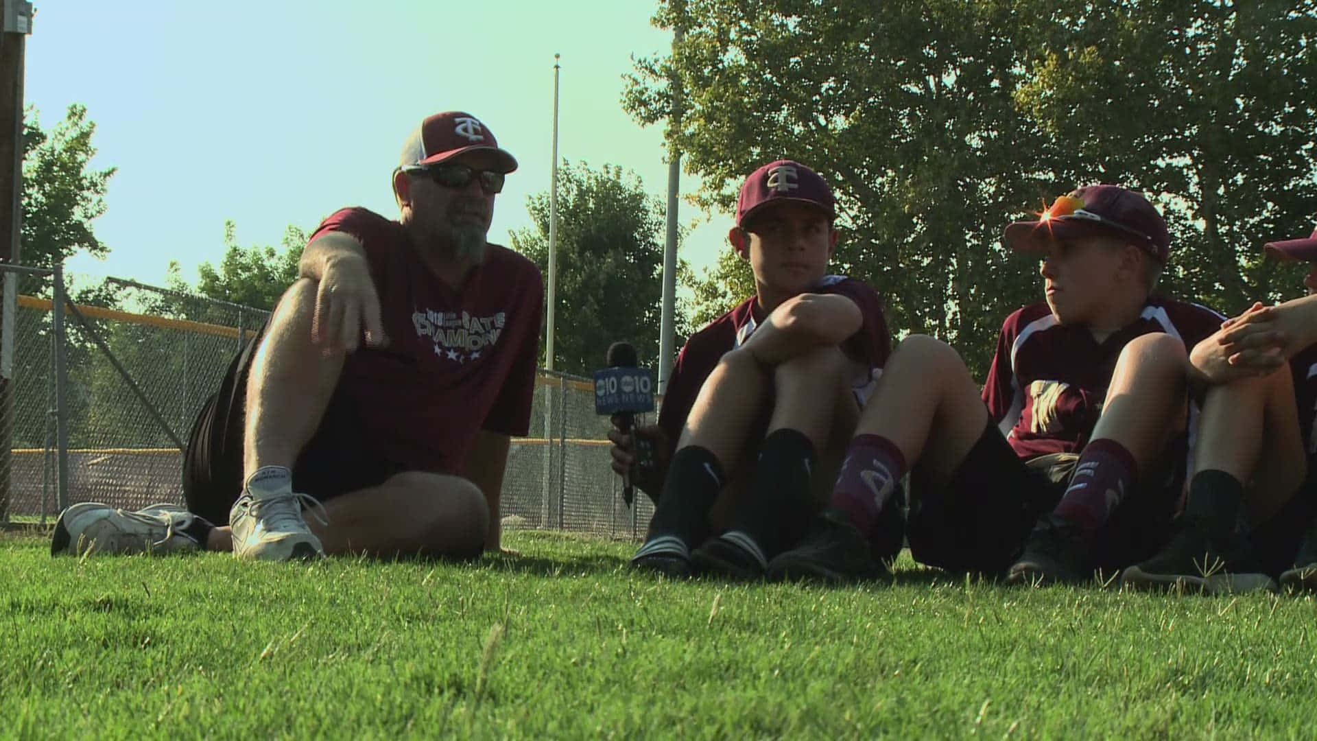 Little League Baseball, maroon uniforms, grass, Full HD Desktop Wallpaper