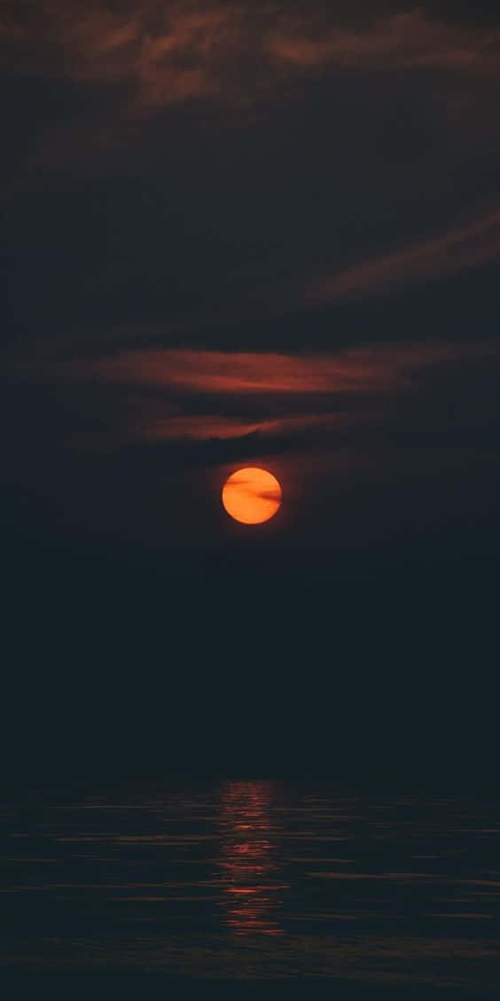 Sunset, glowing orange sun, horizon, SD Phone Wallpaper