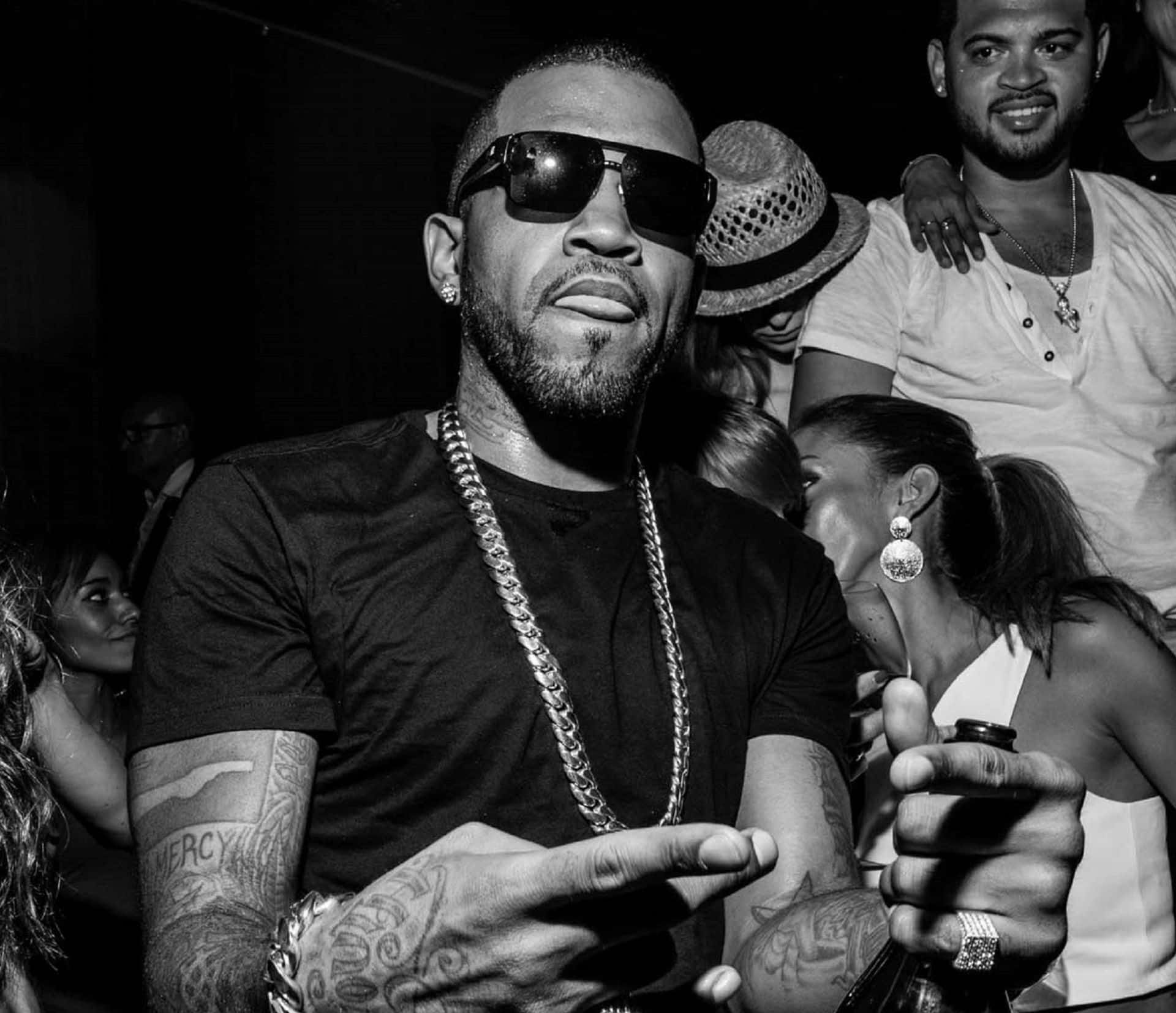 Lloyd Banks, club scene, black and white, Full HD Desktop Wallpaper