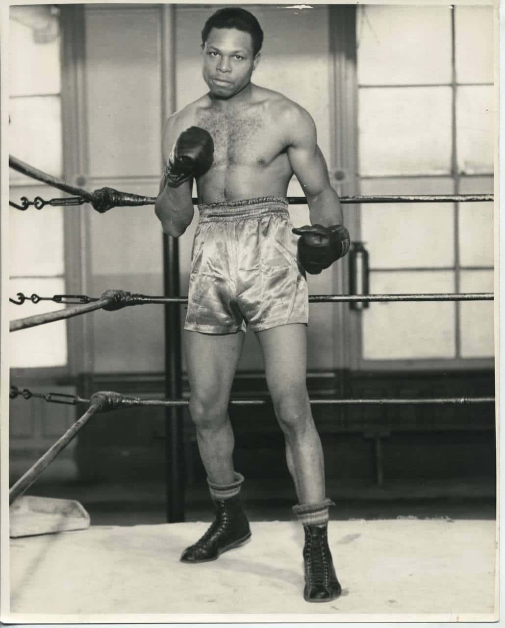 Lloyd Marshall, boxing gloves, vintage ring, HD Phone Wallpaper