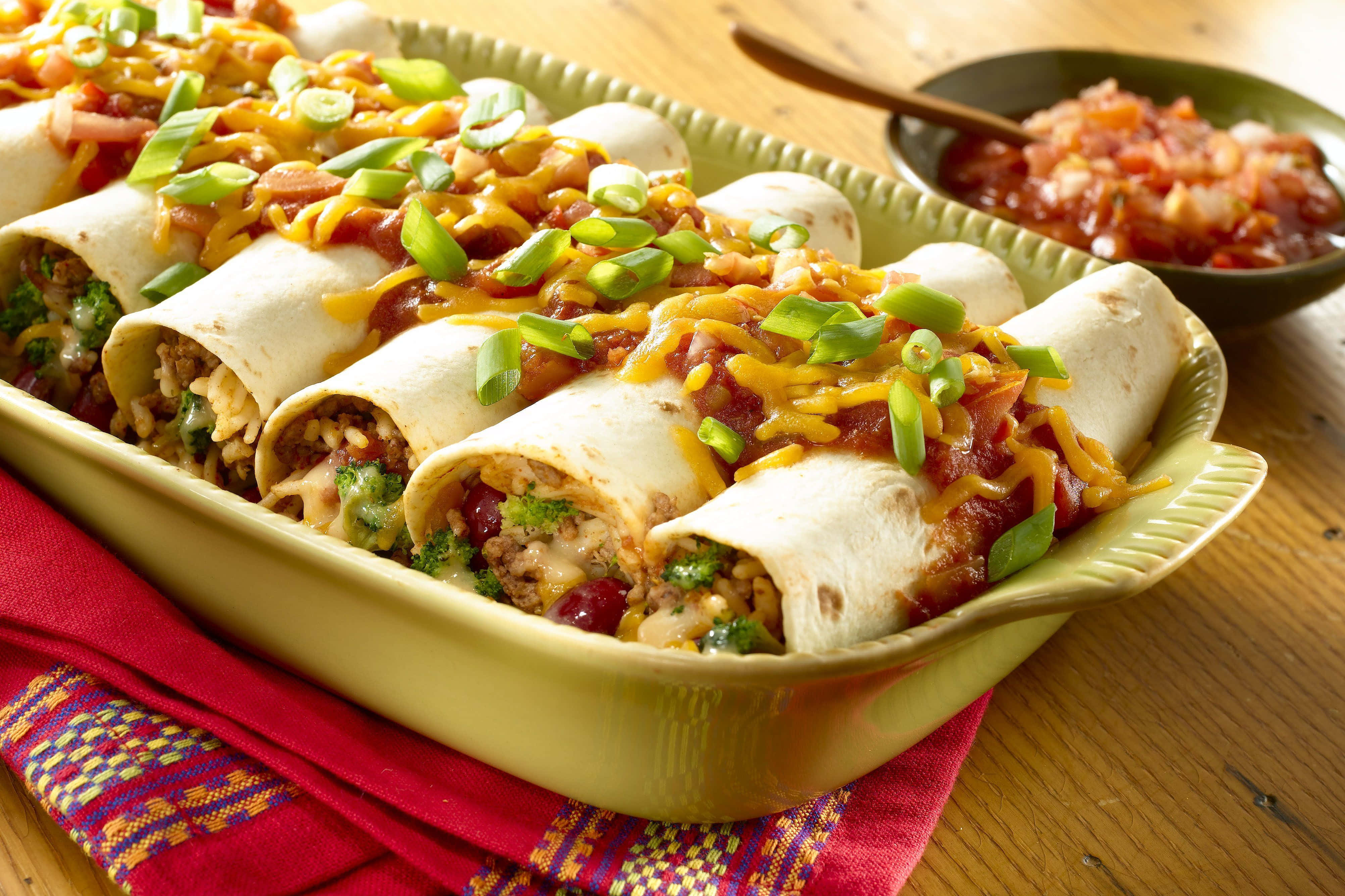 taquitos, Mexican food, golden, 4K Desktop Wallpaper