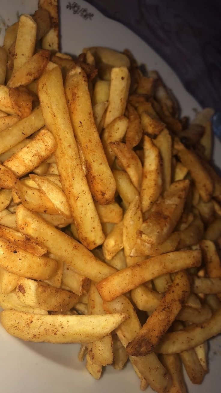 local food, rustic table, golden-brown seasoned french fries, HD Phone Wallpaper