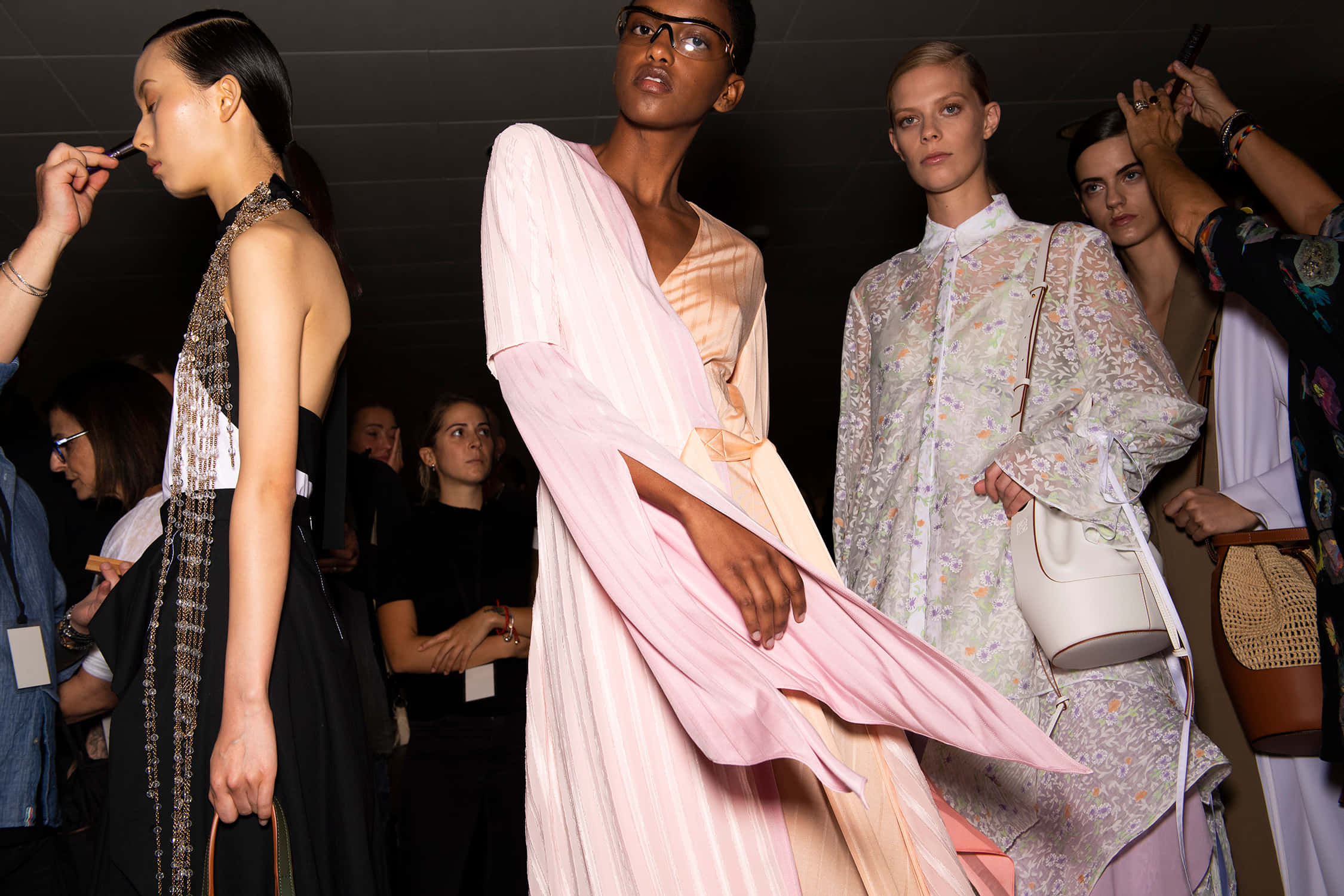 Loewe, models, pastel gowns, Full HD Desktop Wallpaper