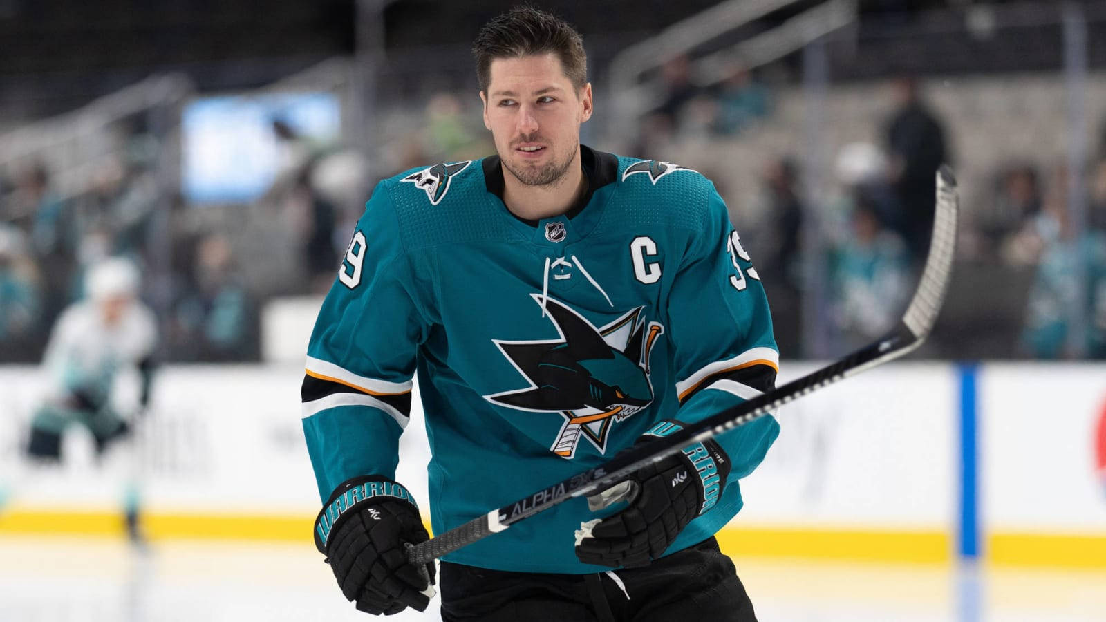 Logan Couture, teal Sharks jersey, hockey captain, HD Desktop Wallpaper