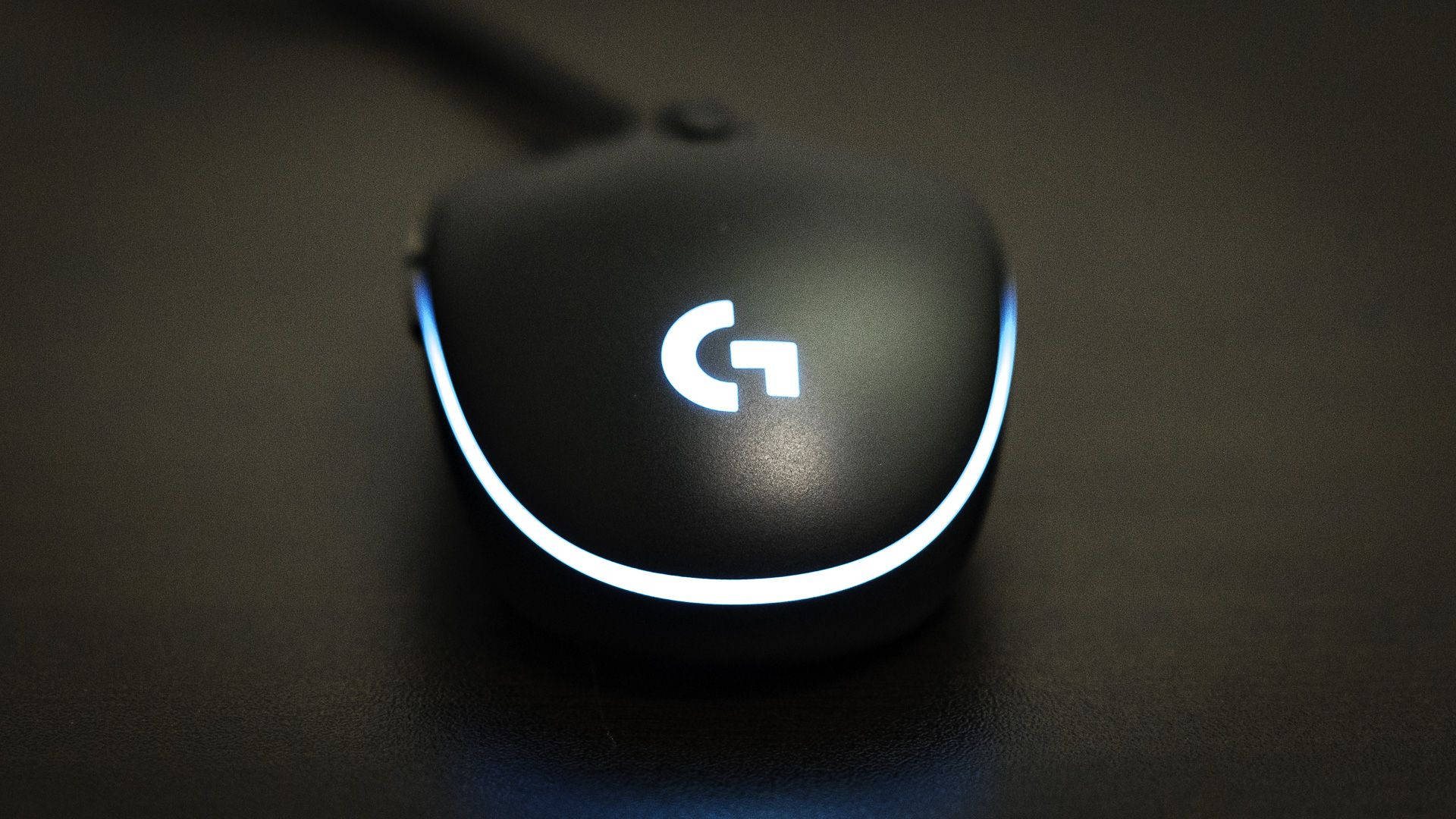 Logitech, gaming mouse, blue light, Full HD Desktop Wallpaper