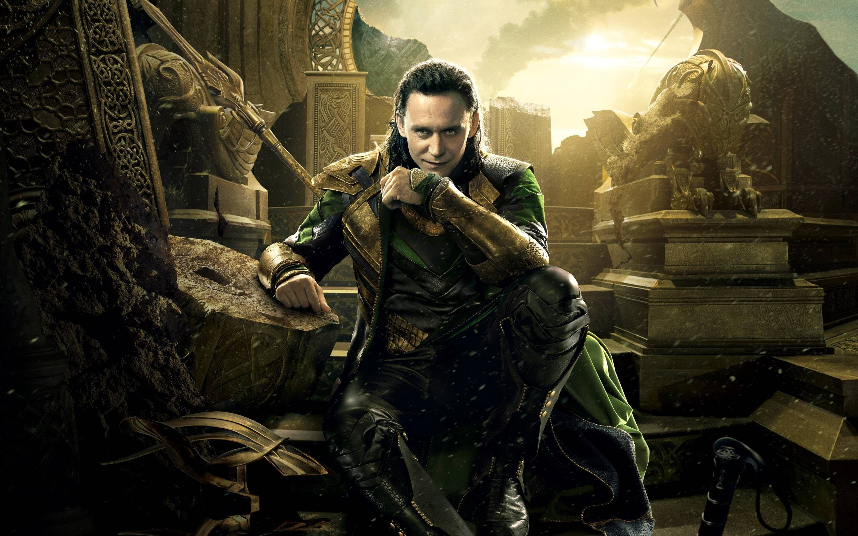 Loki, ruined throne, golden statues, 2K Desktop Wallpaper