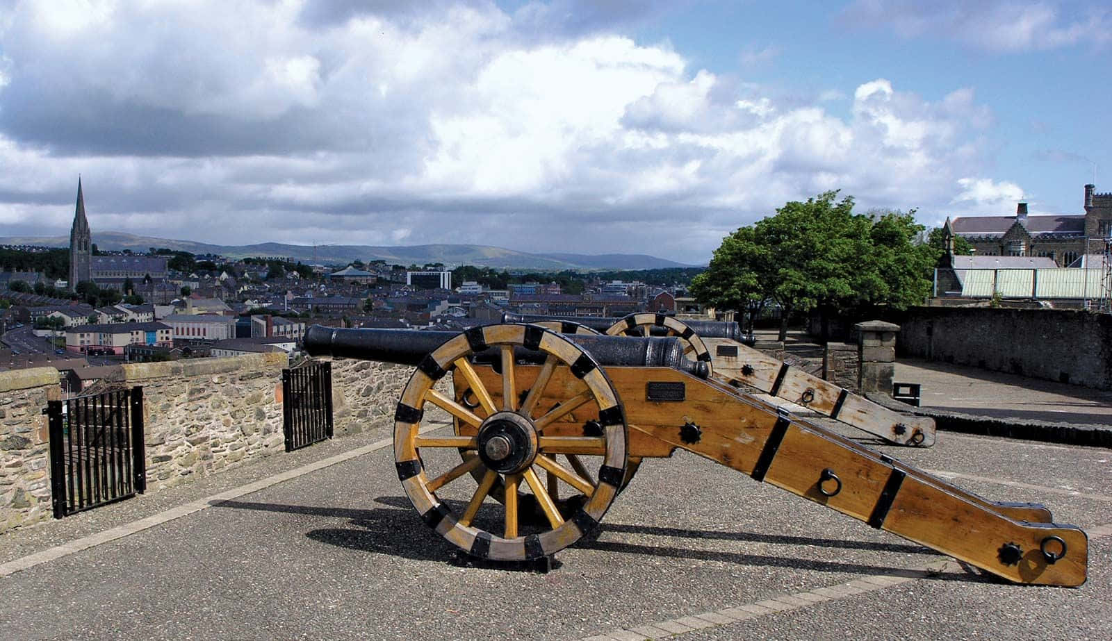 Londonderry, canon, stone rampart, HD Desktop Wallpaper