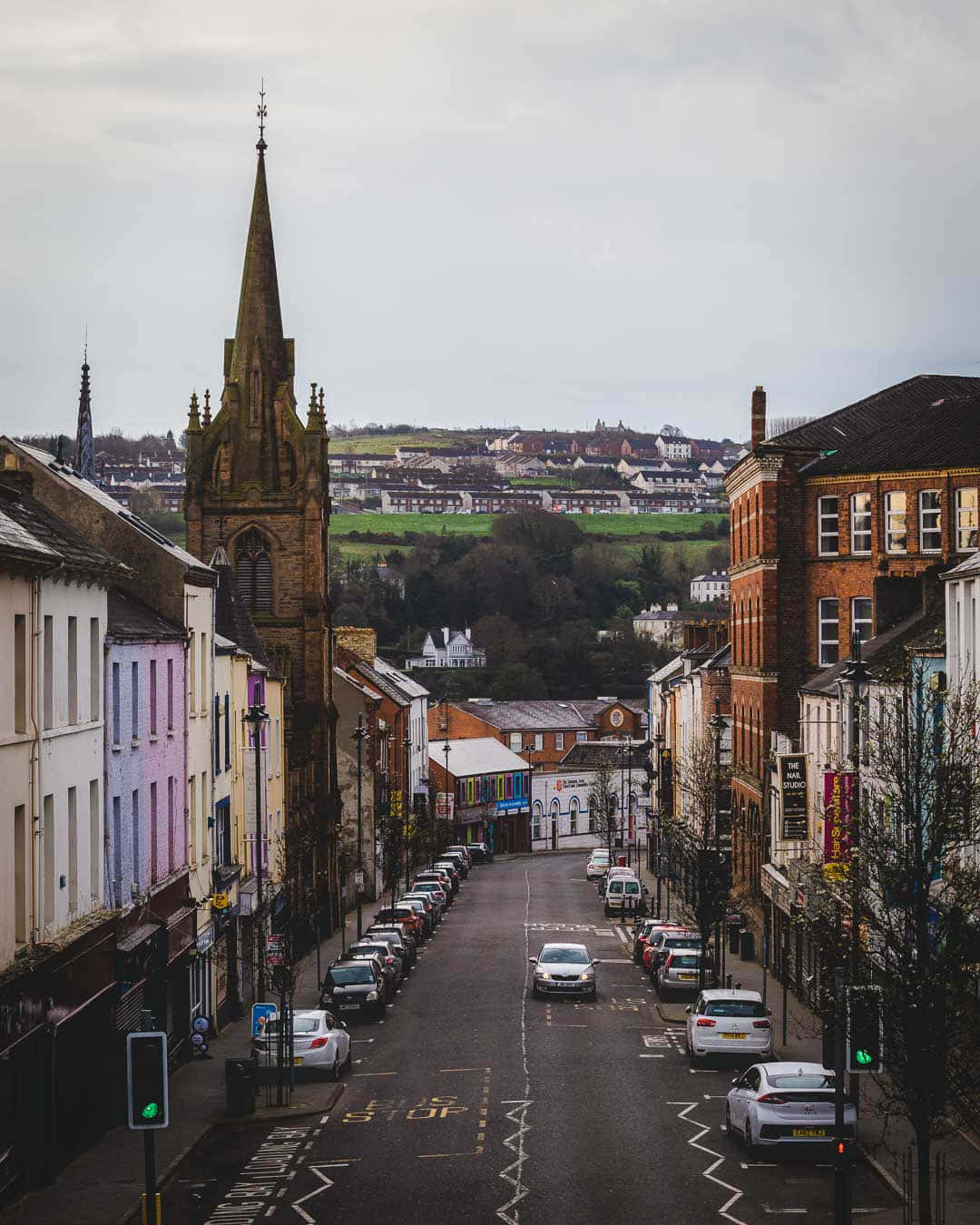 Londonderry, historic church spire, overcast sky, HD Phone Wallpaper