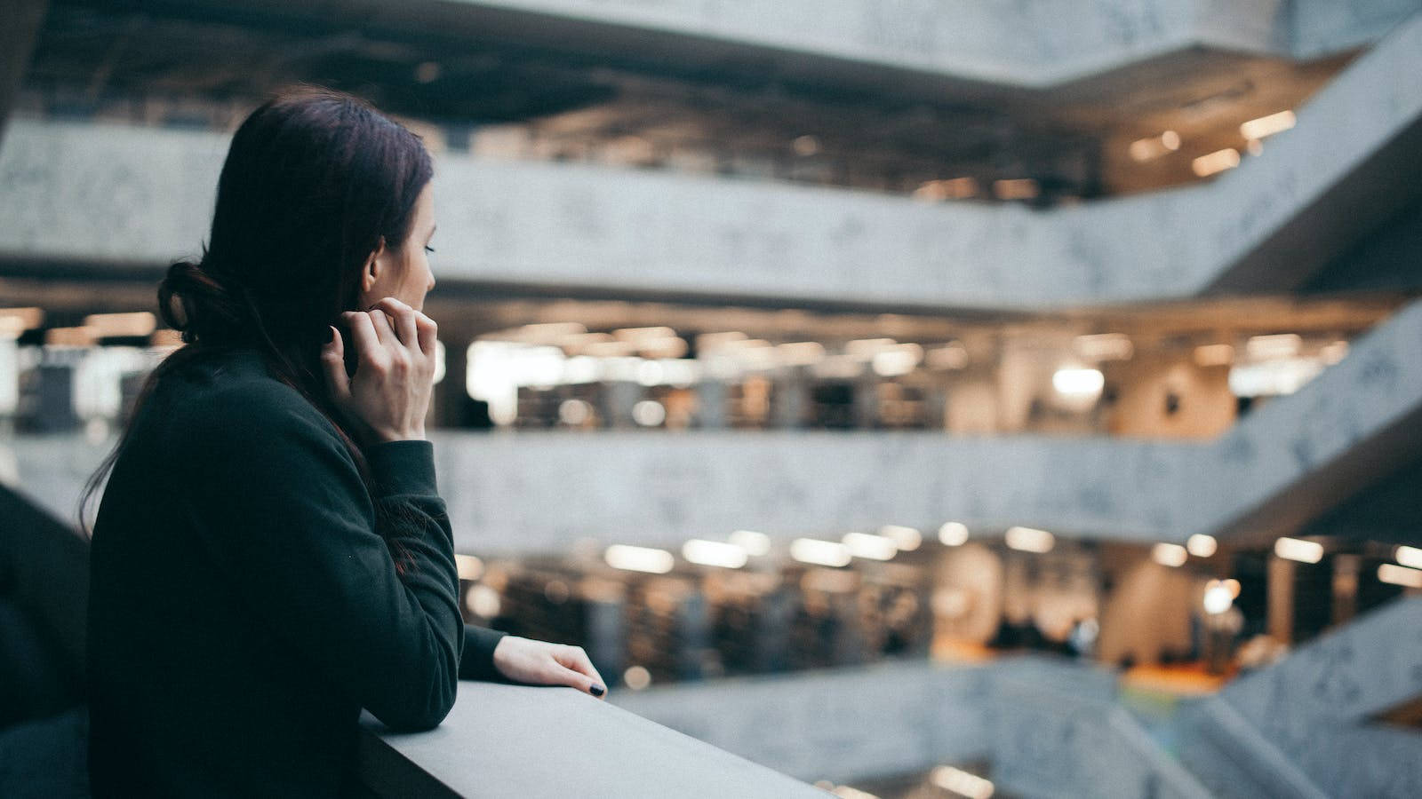 young lonely woman, dark jacket, modern architectural balcony, HD Desktop Wallpaper