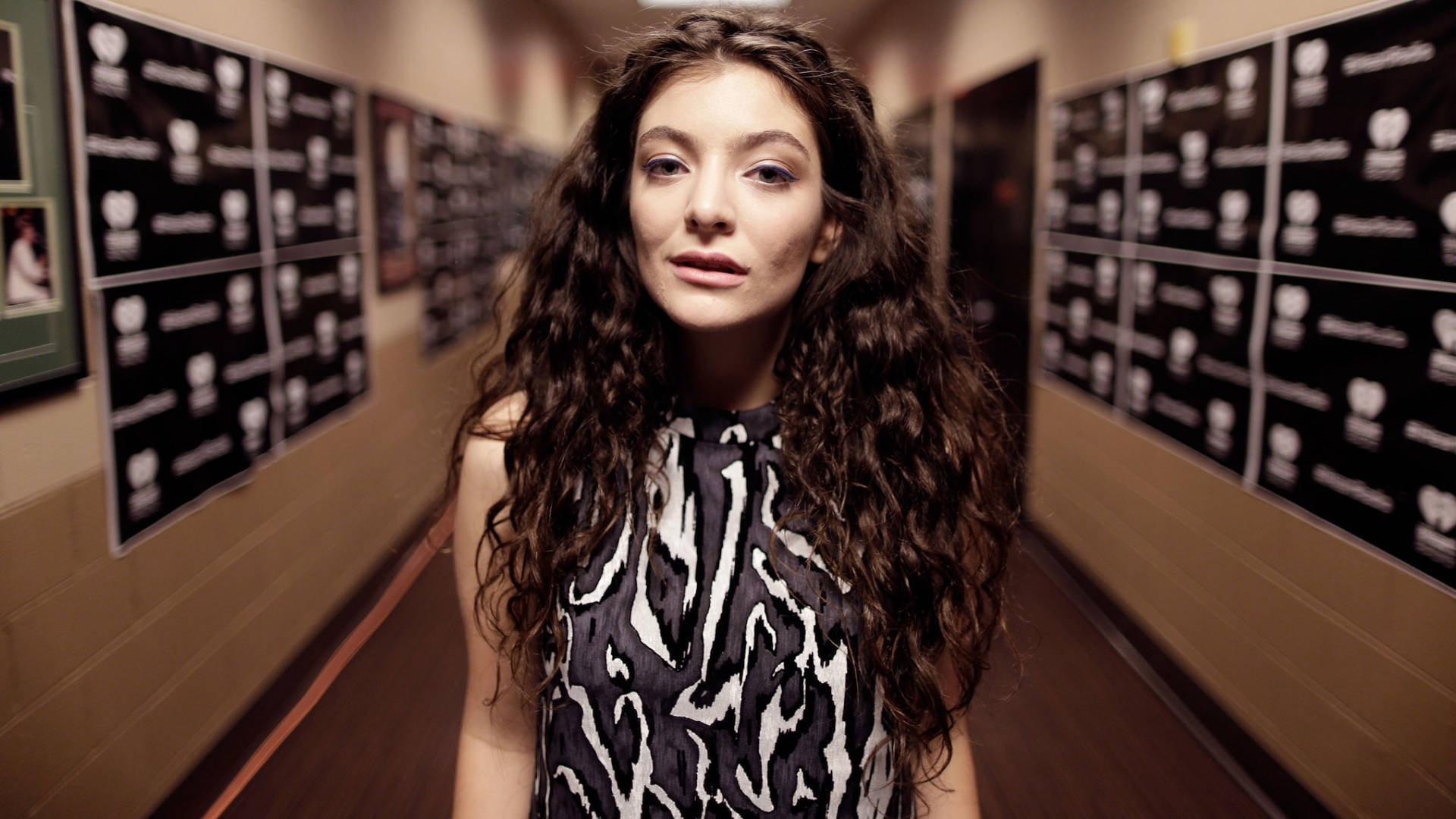 Lorde, hallway, black-and-white branded posters, Full HD Desktop Wallpaper