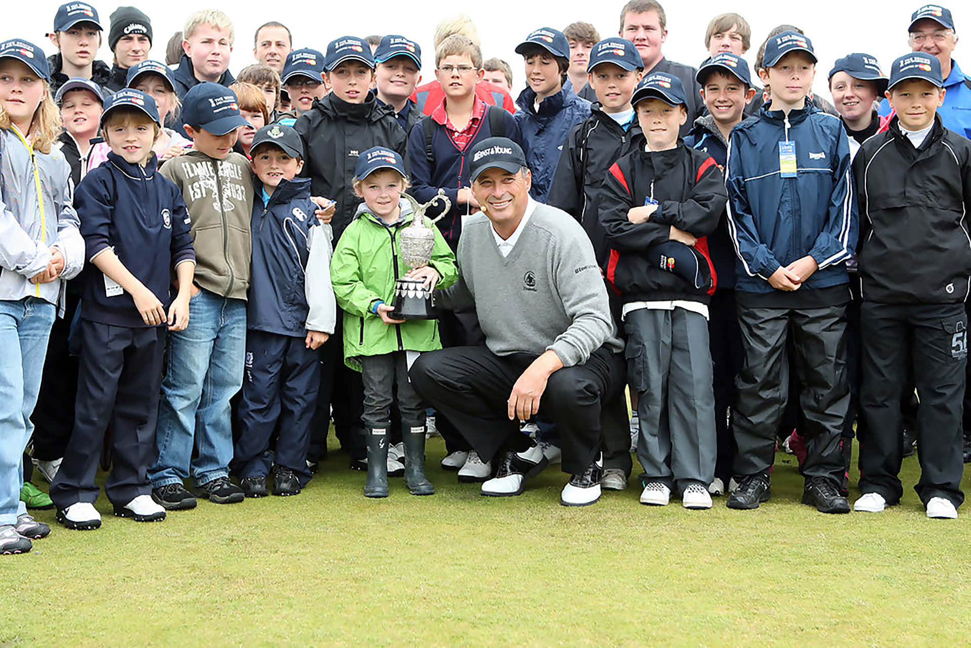 Loren Roberts, trophy, young golfers, Full HD Desktop Wallpaper