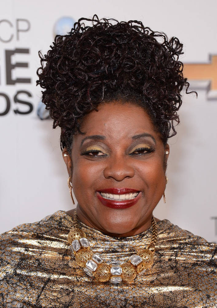 Loretta Devine, 44th NAACP Image Awards, 2013, SD Phone Wallpaper