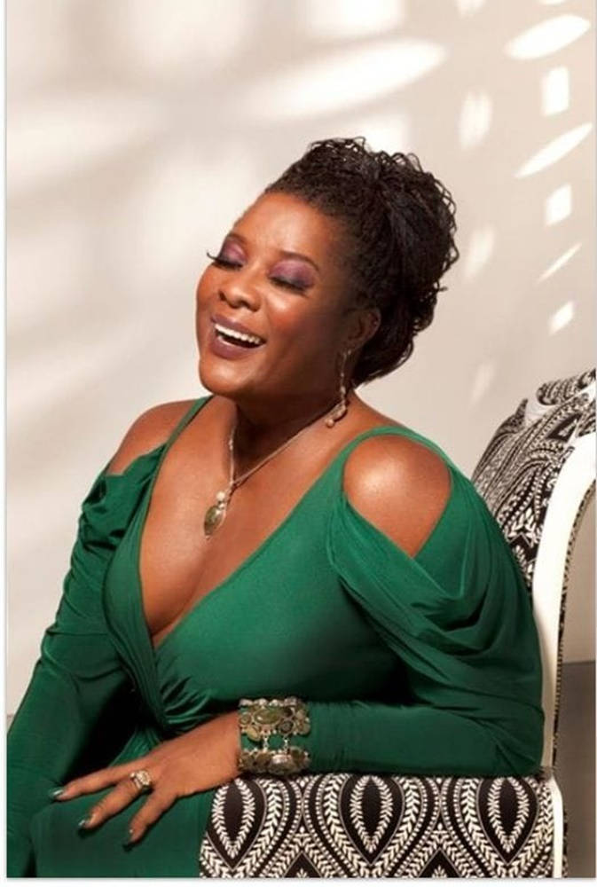 Loretta Devine, 63rd Primetime Emmy Awards, 2011, SD Phone Wallpaper