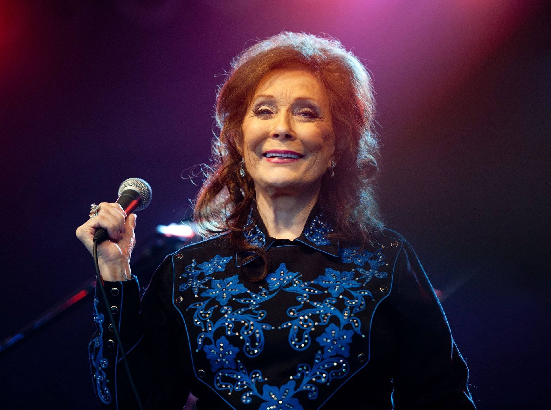 Loretta Lynn, country music icon, singer, Full HD Desktop Wallpaper