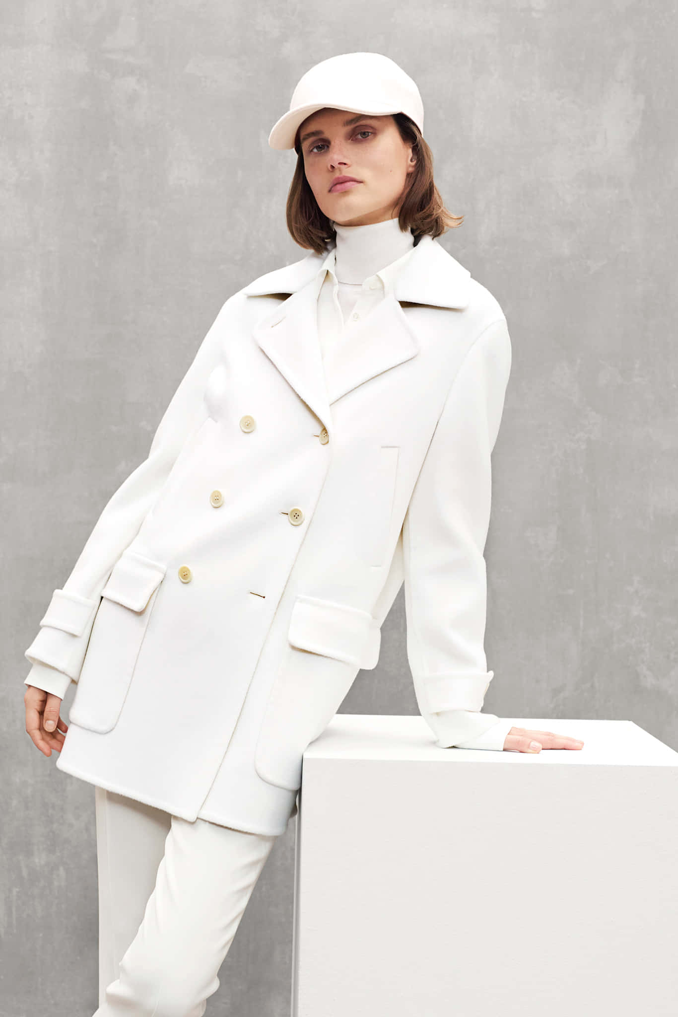 Loro Piana, 2018 Ready To Wear, white outfit, Full HD Phone Wallpaper