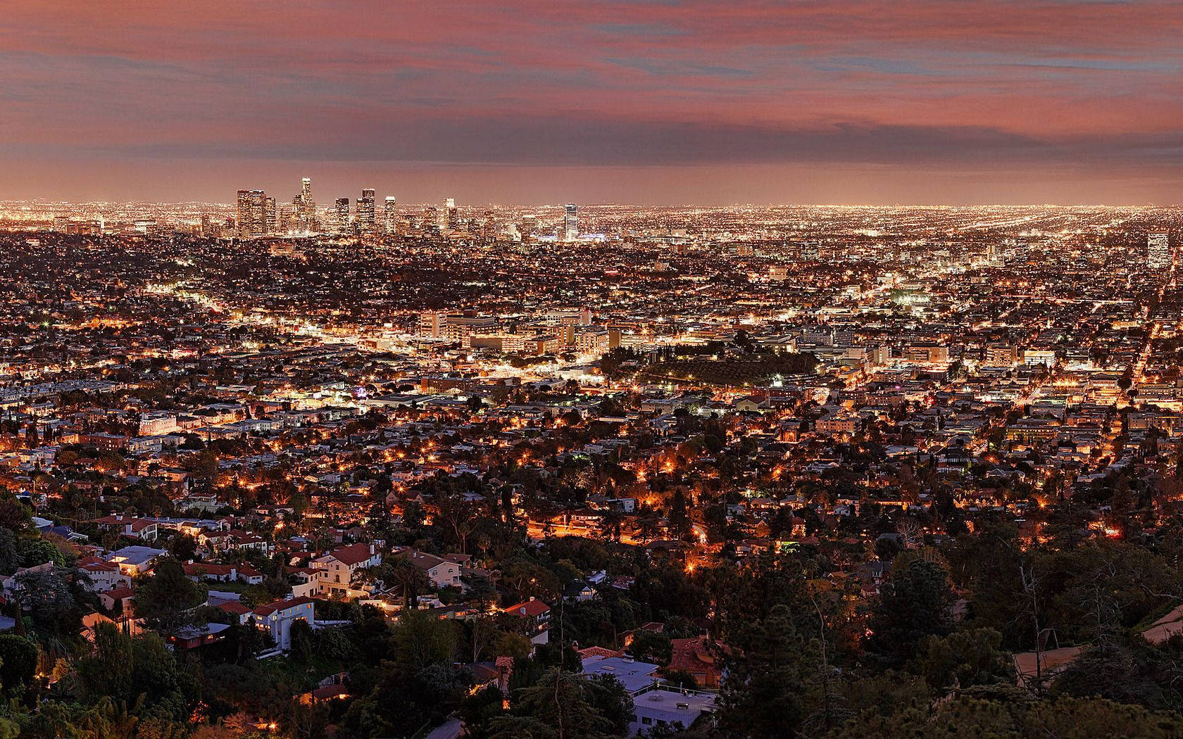 Los Angeles skyline, dusk, warm orange and pink skies, HD Desktop Wallpaper