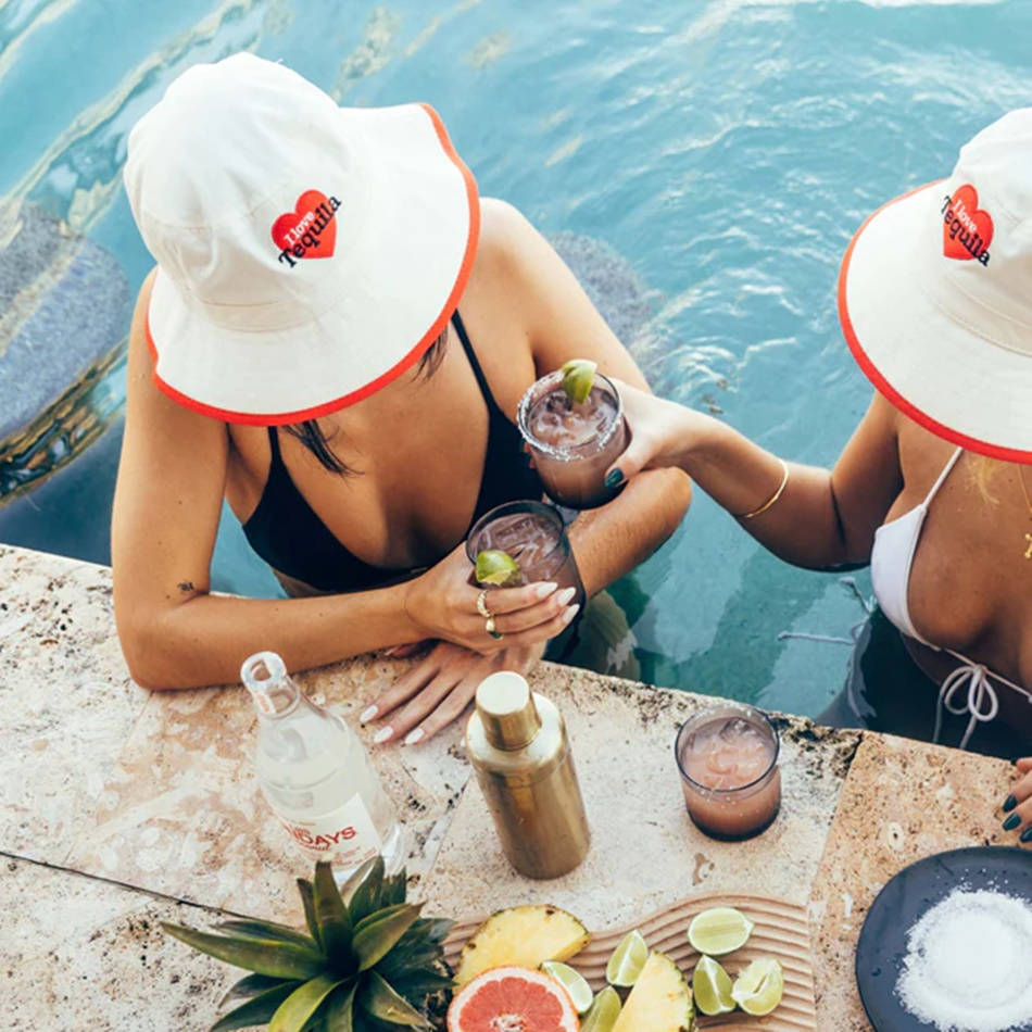Los Sundays, Lime, bucket hat, SD Desktop Wallpaper