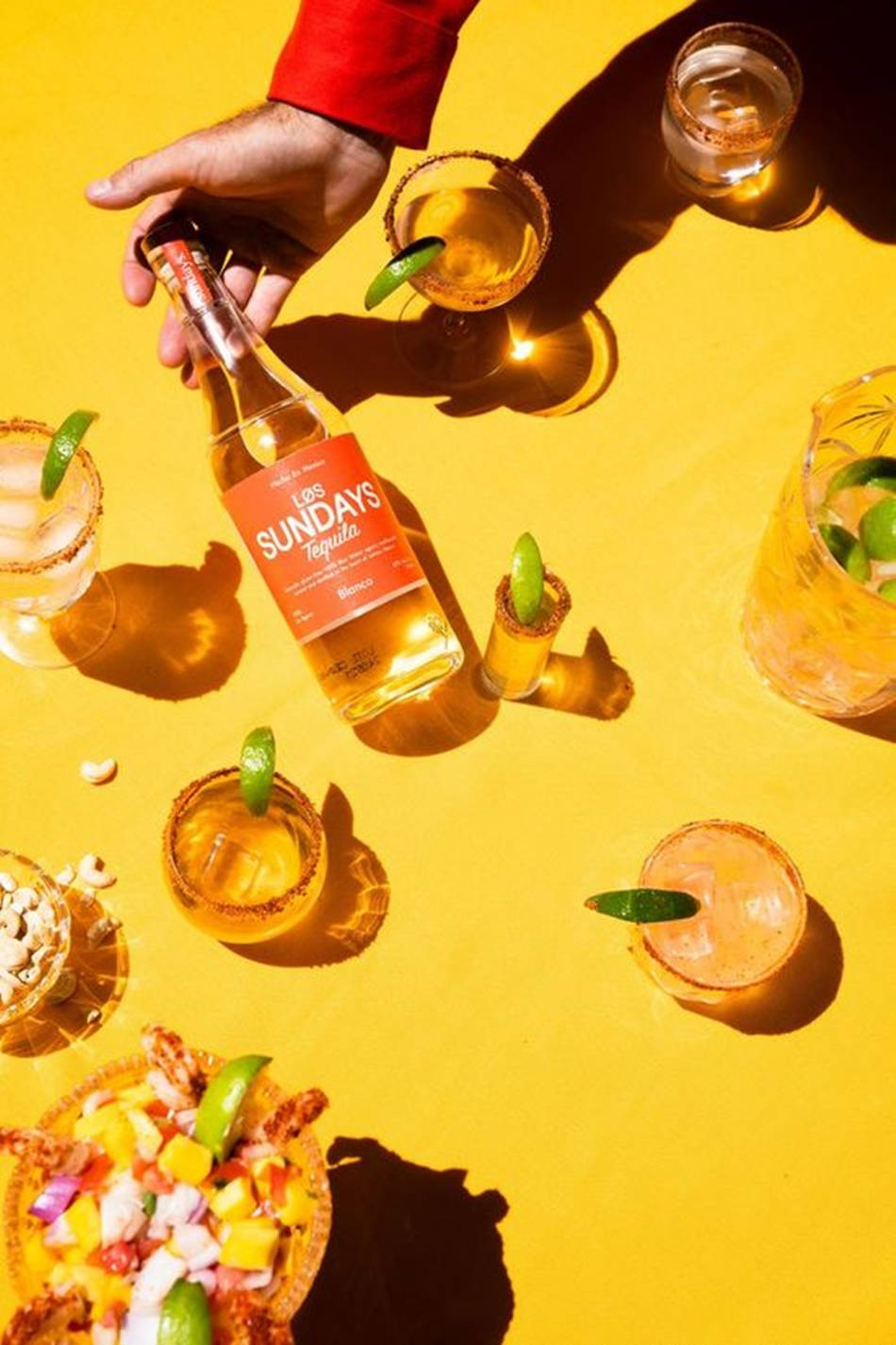 Los Sundays, tequila, tabletop, HD Phone Wallpaper