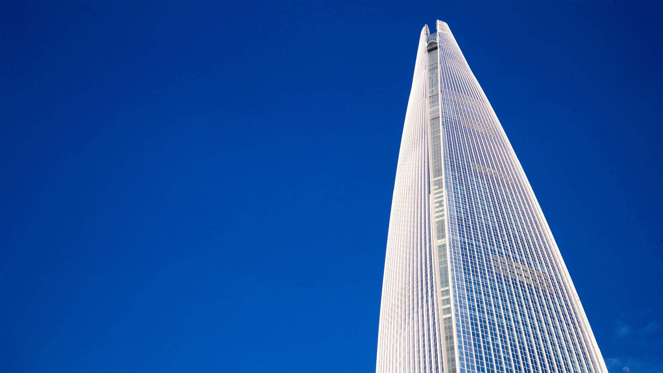 Lotte World Tower, white skyscraper, pointed spire, 2K Desktop Wallpaper