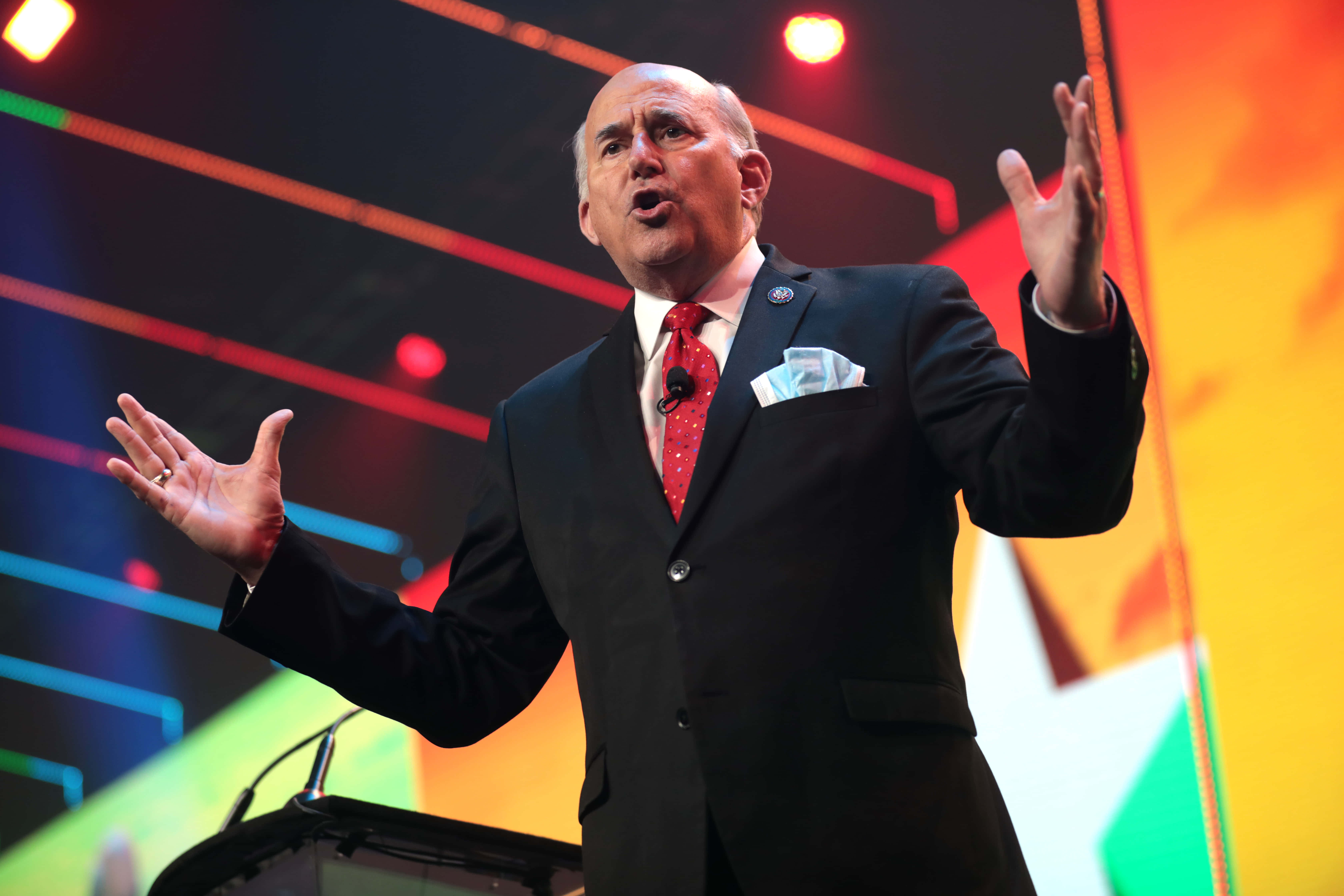 Louie Gohmert, black suit, red tie, 5K Desktop Wallpaper