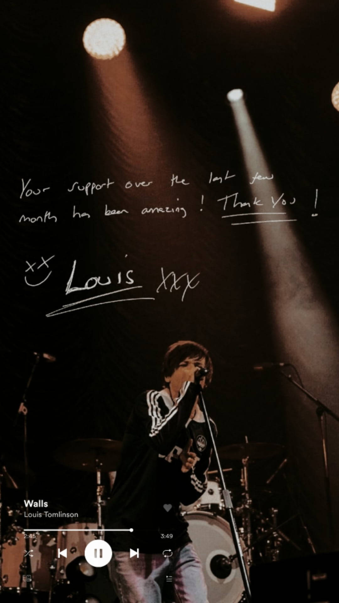 Louis Tomlinson, stage, warm spotlights, Full HD Phone Wallpaper