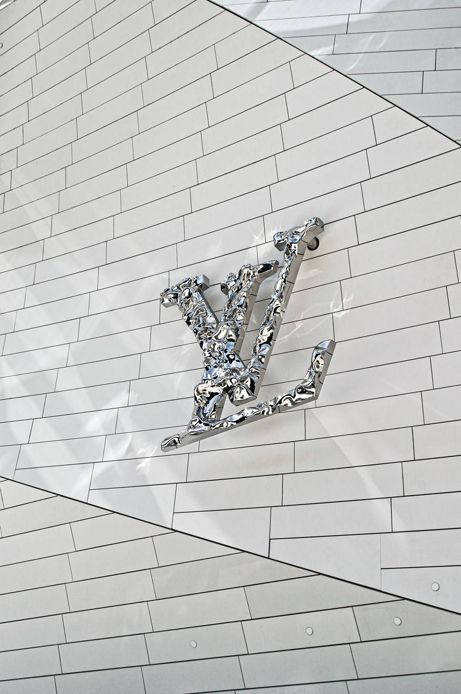Louis Vuitton, monogram logo, chrome, HD Phone Wallpaper