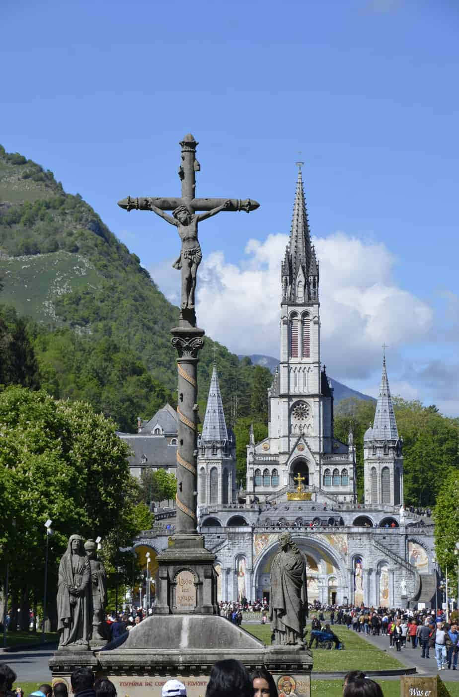 Lourdes Sanctuary, crucifix, Gothic cathedral, HD Phone Wallpaper