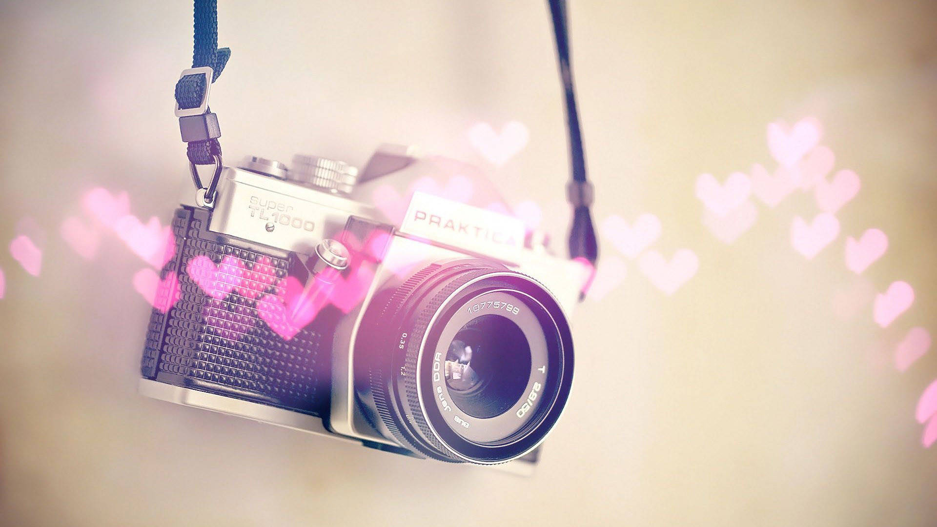 Love Desktop Camera, vintage silver camera, soft beige background, Full HD Desktop Wallpaper
