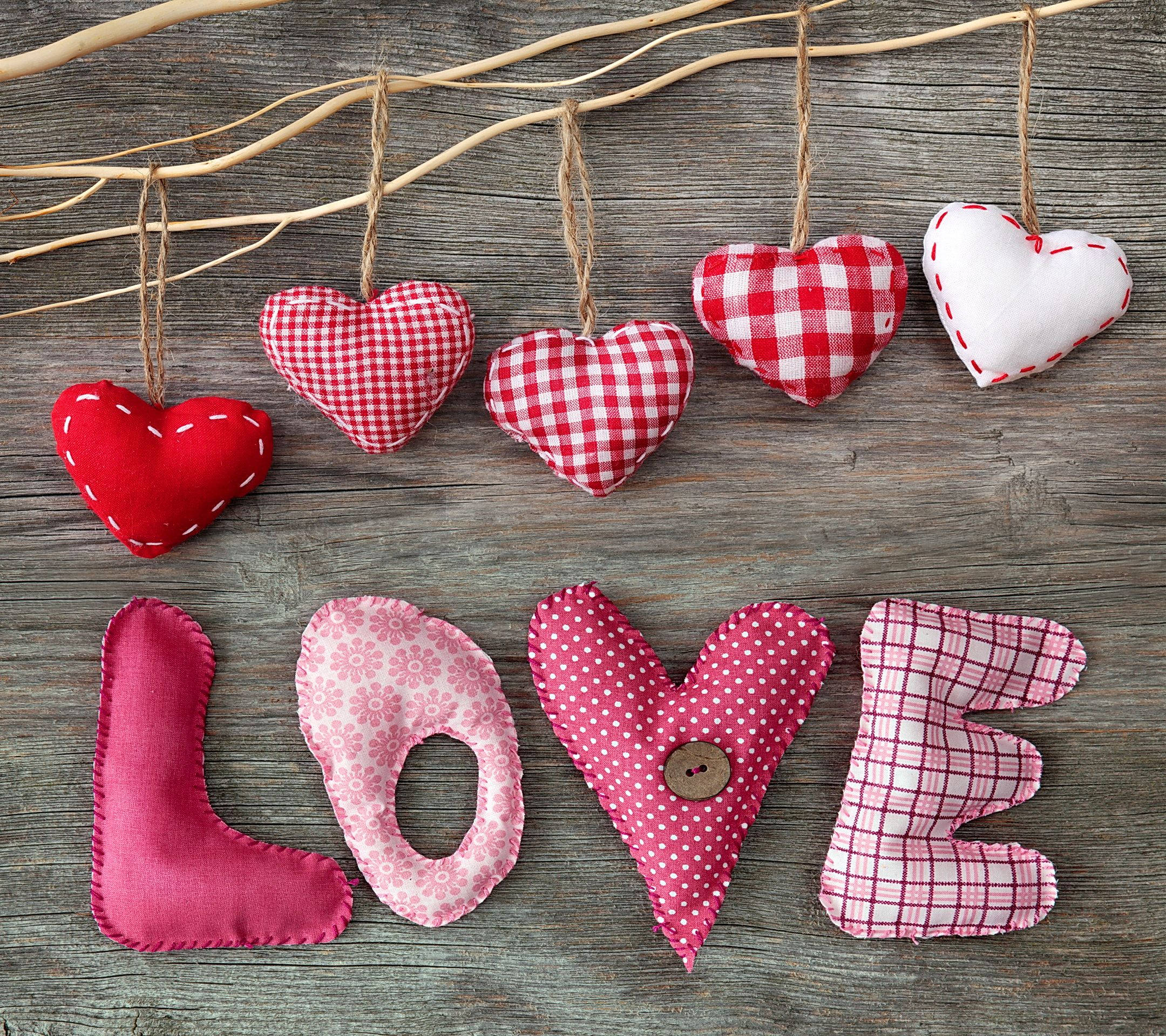 Love Hearts Aesthetic, red fabric hearts, pink fabric hearts, Full HD Desktop Wallpaper
