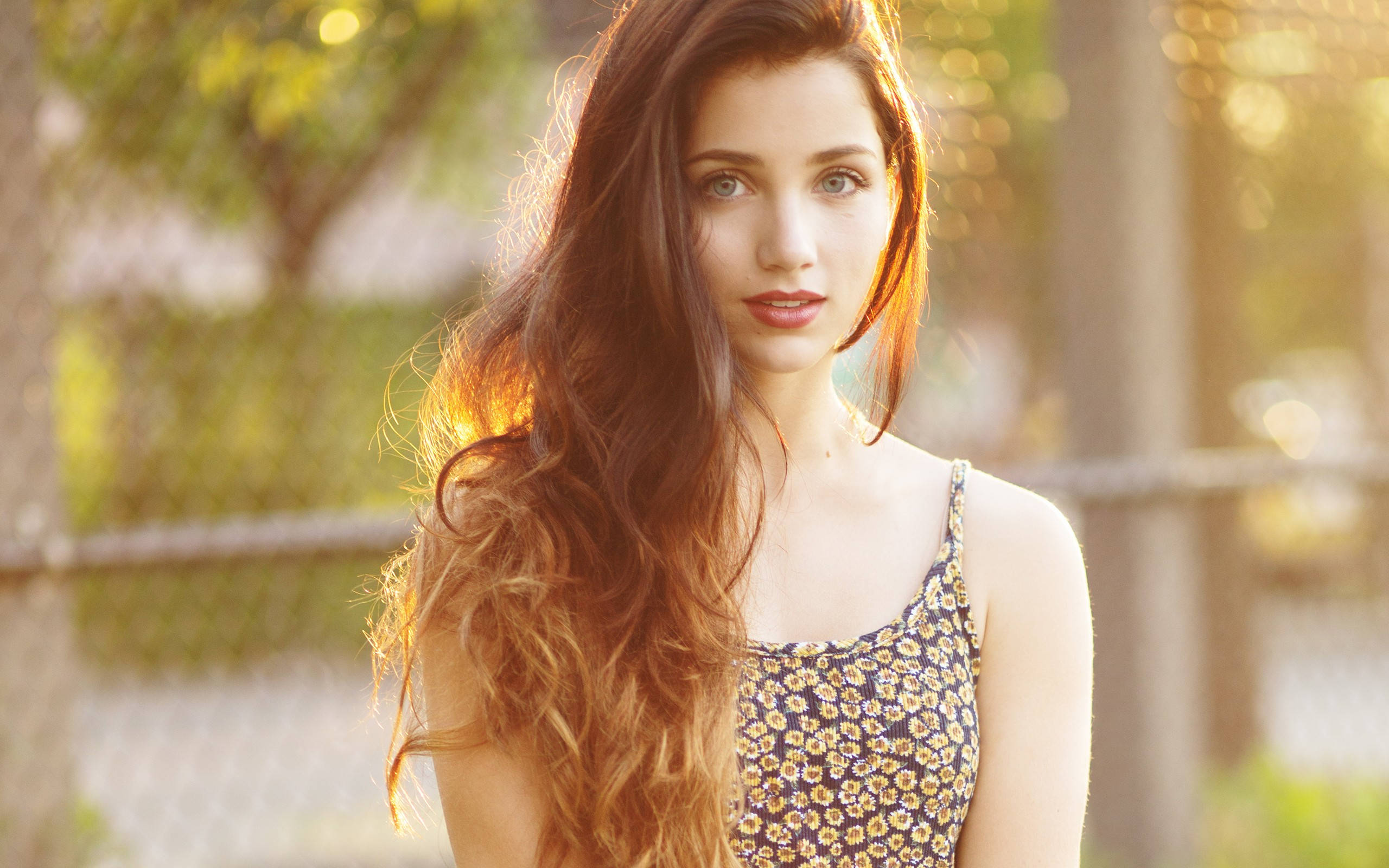 floral tank top, golden sunlight, trees, 2K Desktop Wallpaper