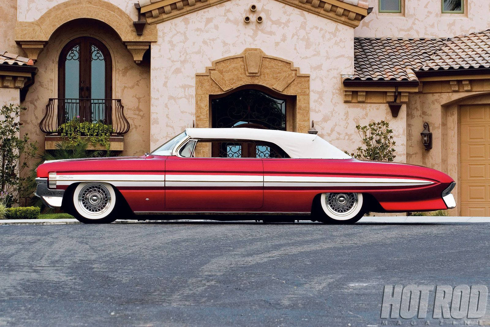 1961 Oldsmobile Red Starfire, vibrant red, white, HD Desktop Wallpaper