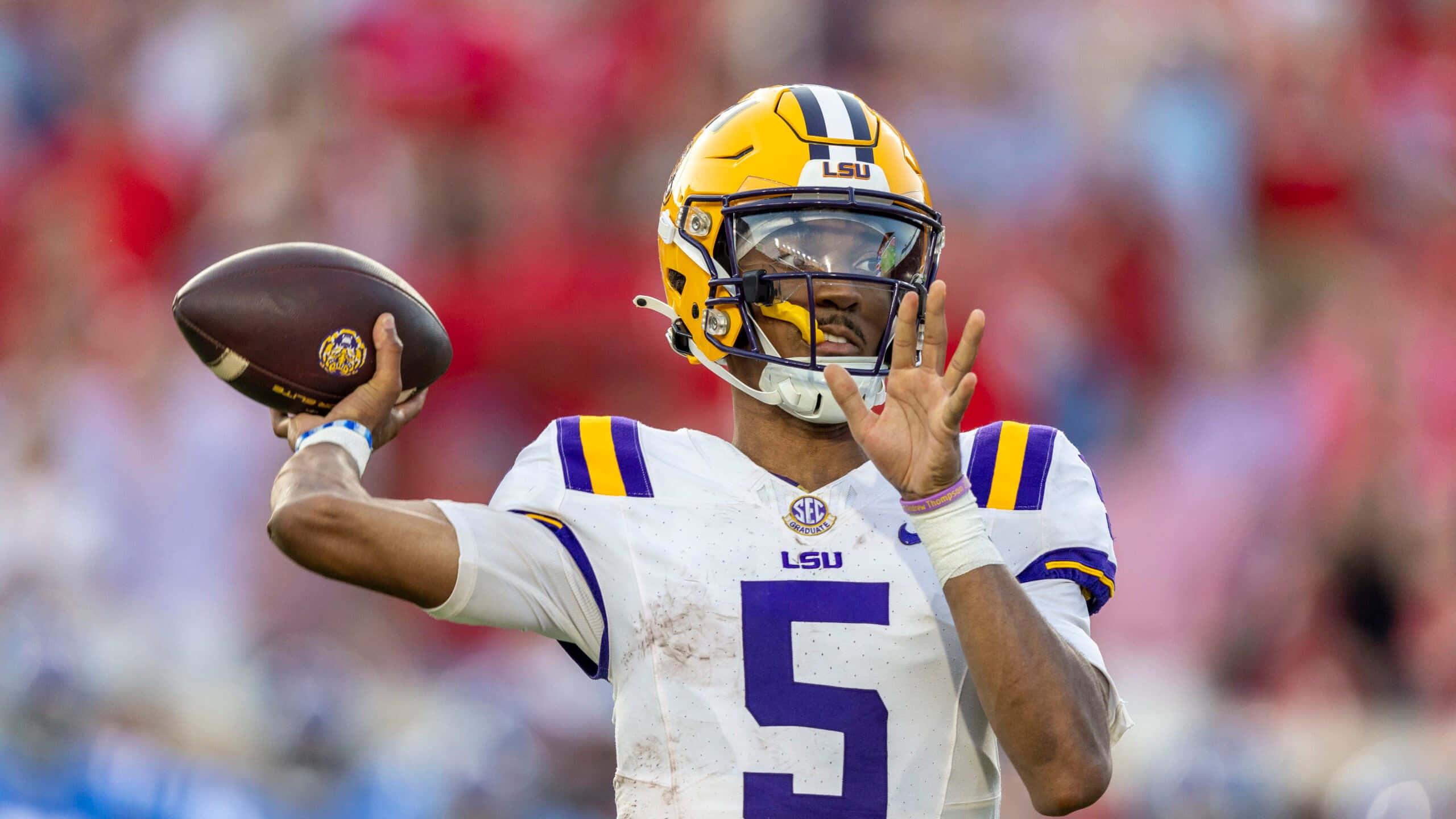 LSU Football, quarterback, white and purple uniform, 2K Desktop Wallpaper