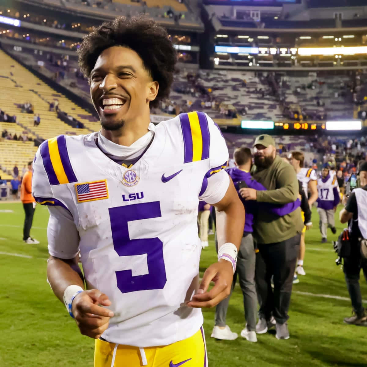 LSU Football, number 5 jersey, stadium lights, SD Desktop Wallpaper