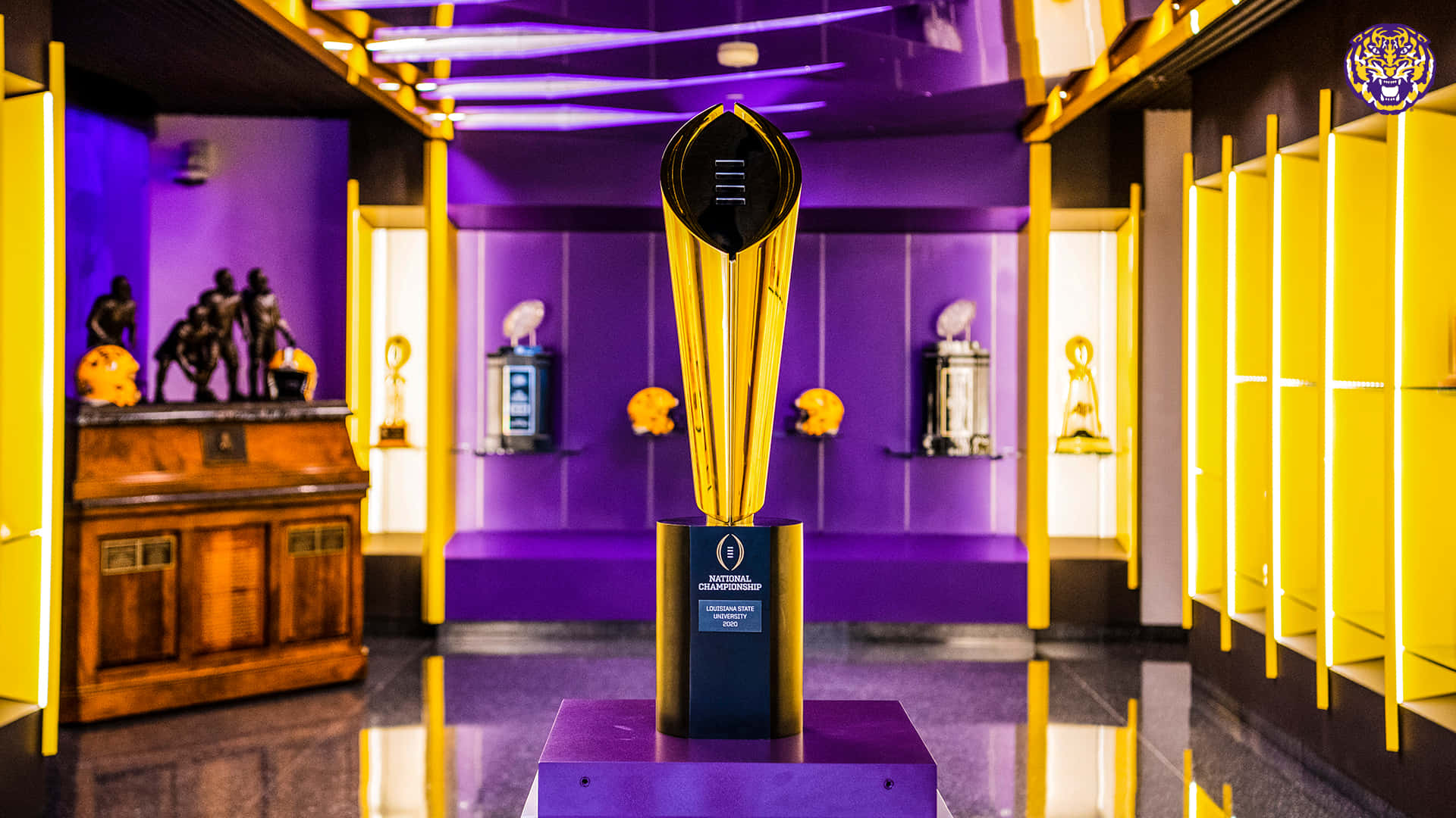 LSU Tigers, golden trophy, vibrant purple, Full HD Desktop Wallpaper