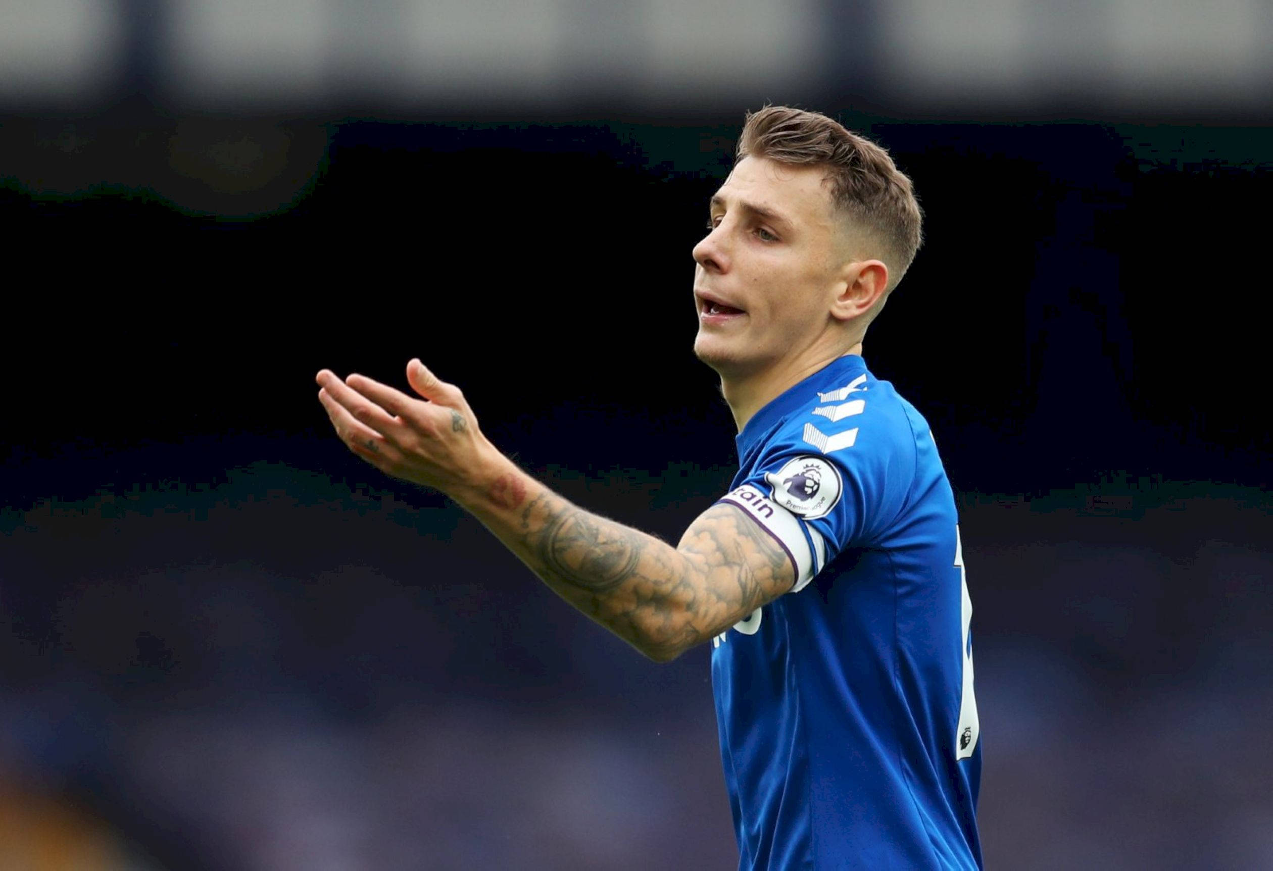 Lucas Digne, blue jersey, tattooed arm, Full HD Desktop Wallpaper