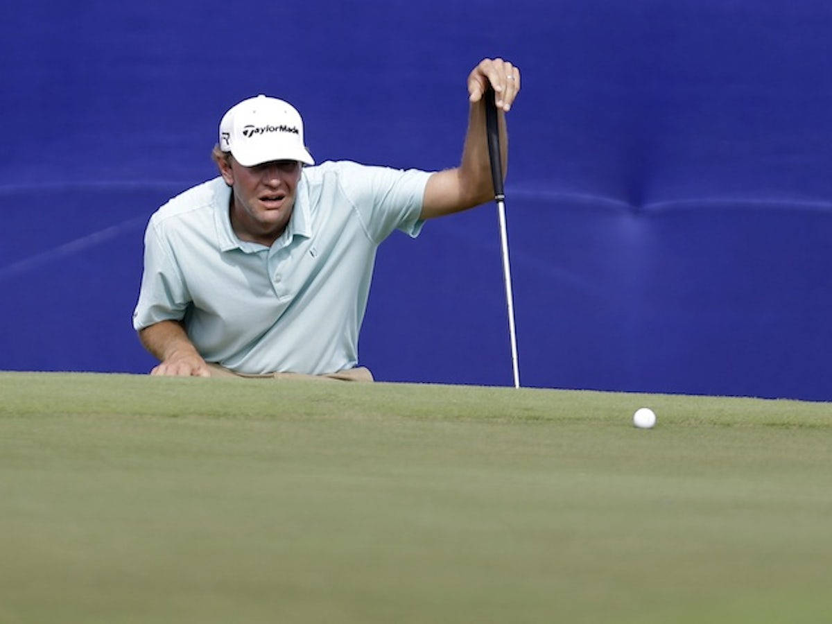 Lucas Glover, light blue shirt, white cap, SD Desktop Wallpaper